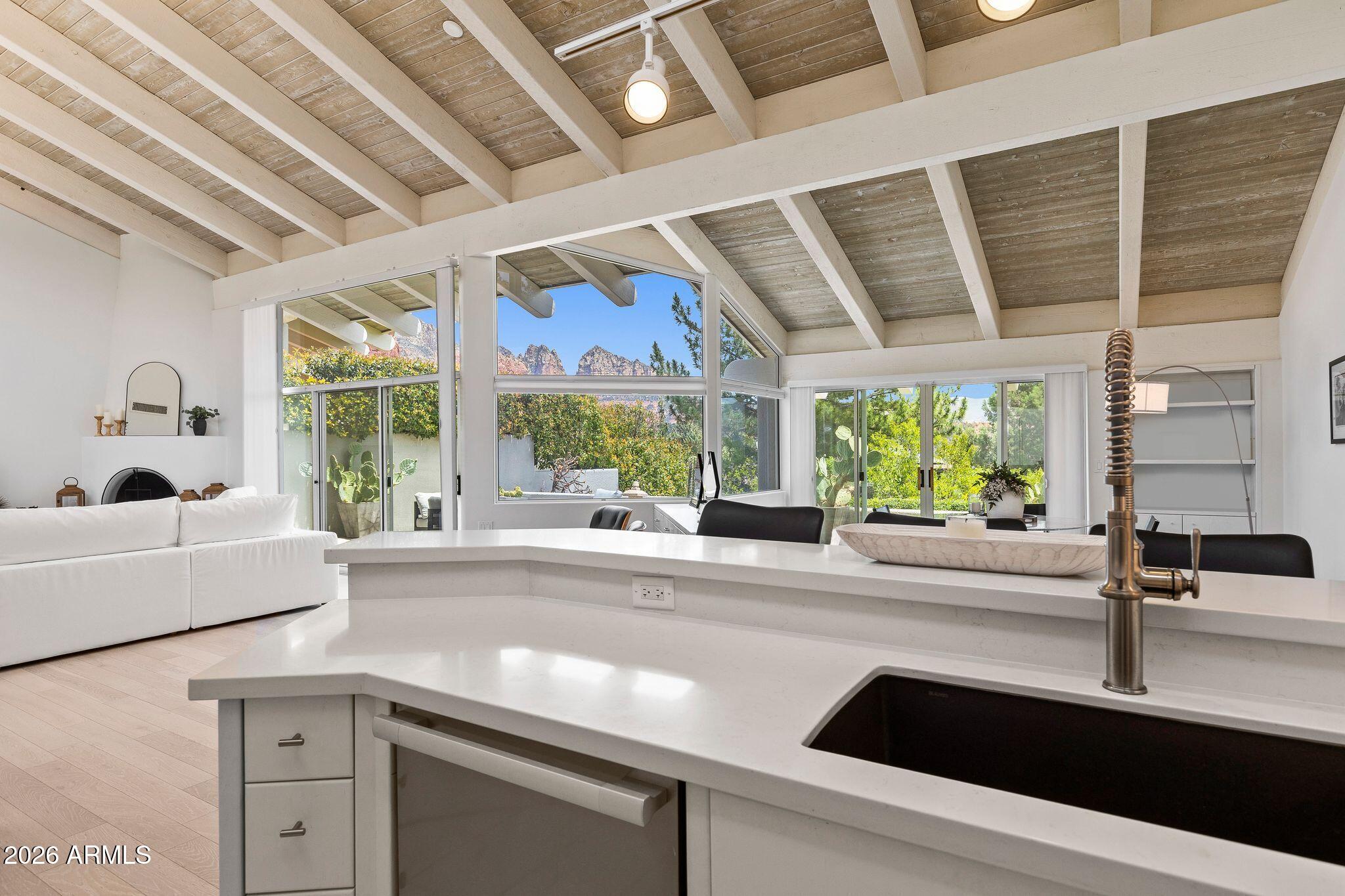 204 Shadow Mountain Drive