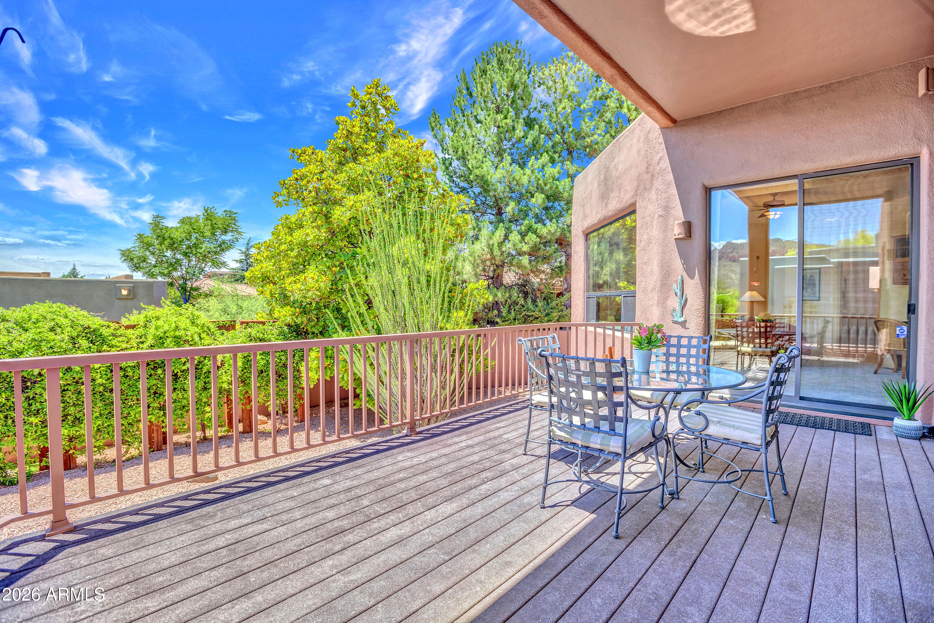 215 Indian Cliffs Road