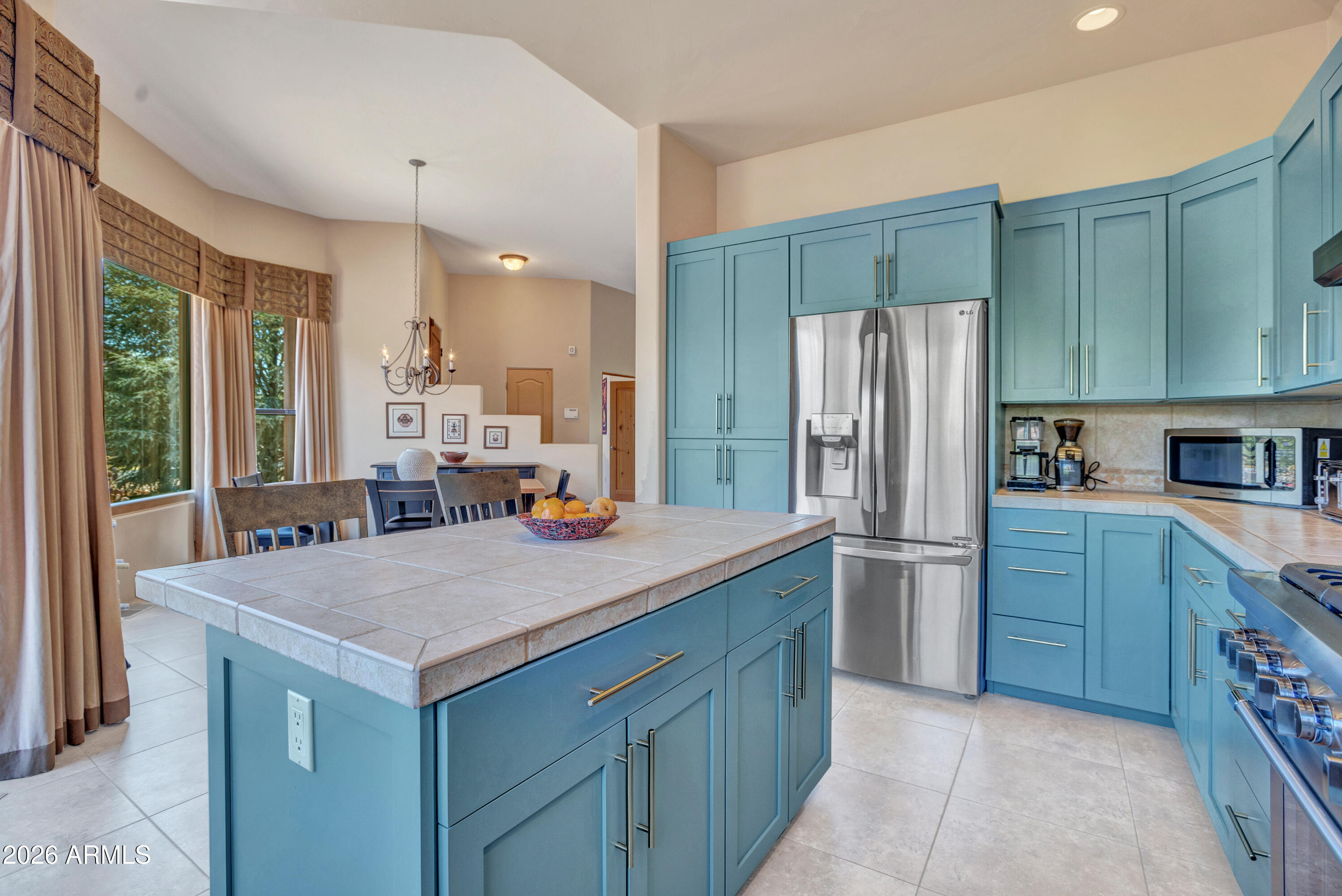 215 Indian Cliffs Road