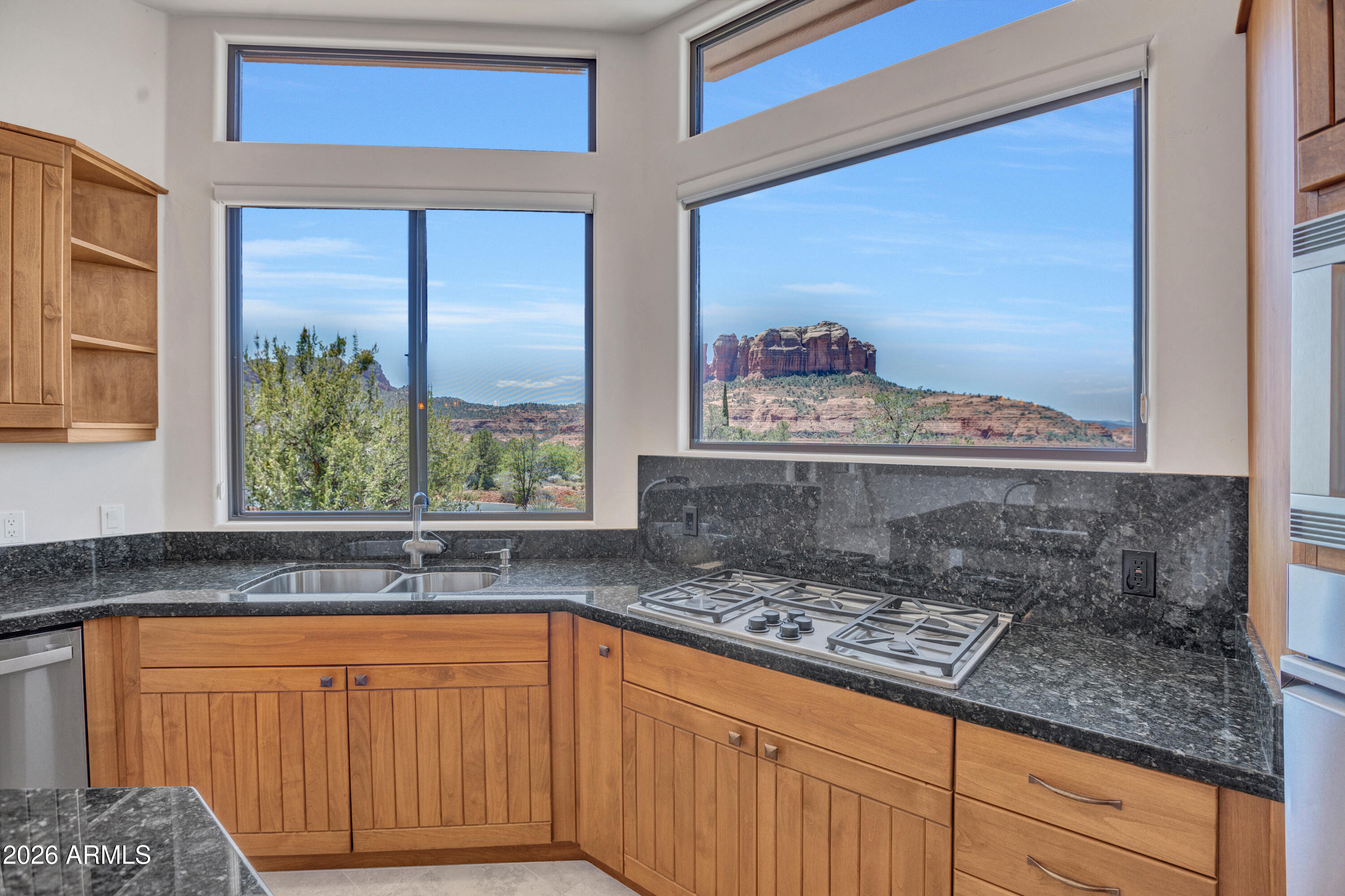 55 N PRIMROSE Point N