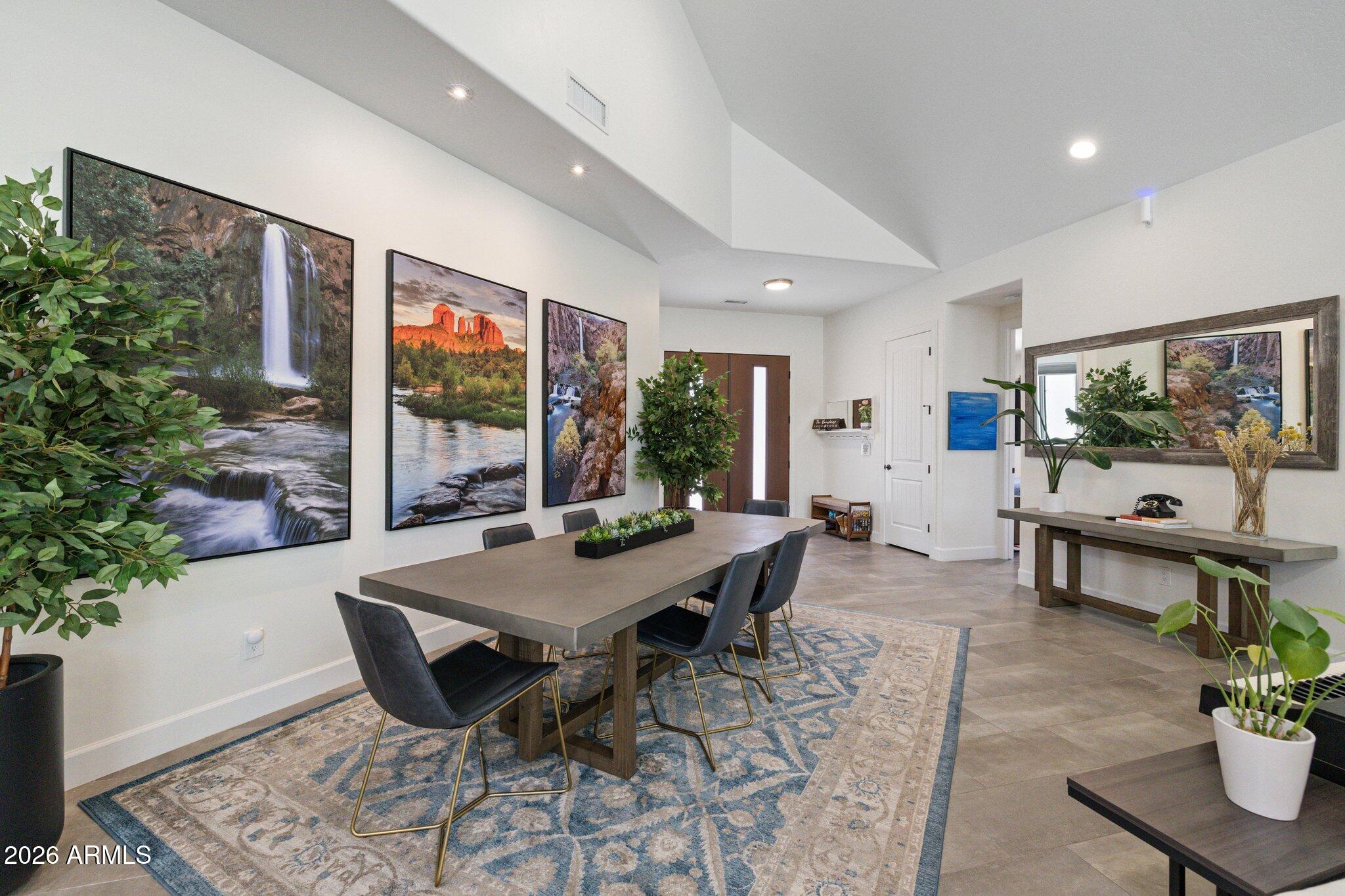 160 QUAIL HOLLOW Drive