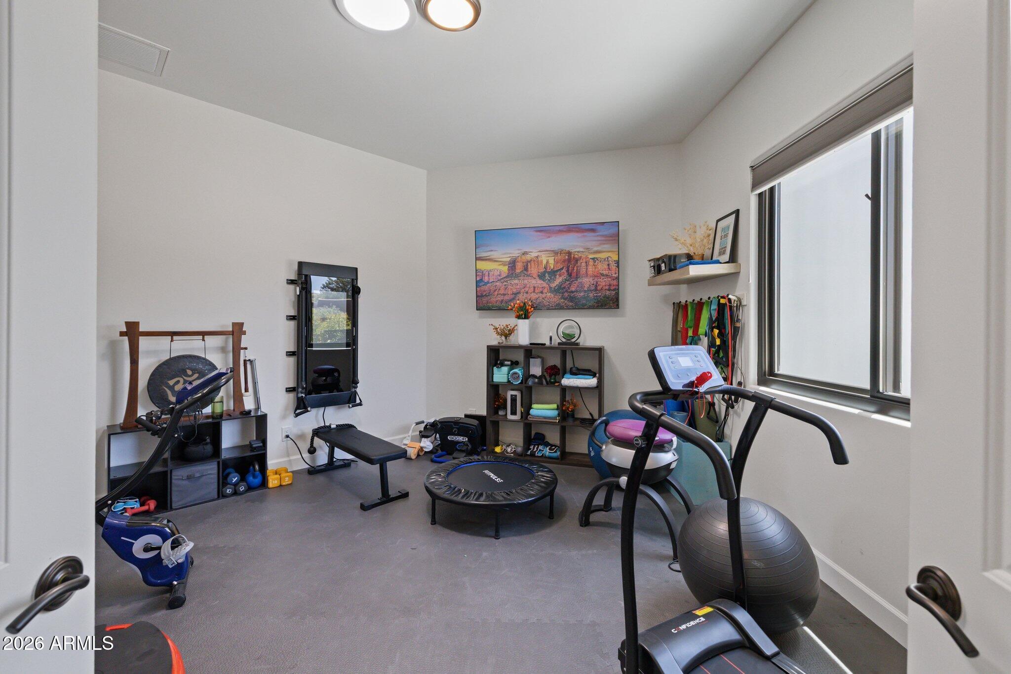 160 QUAIL HOLLOW Drive