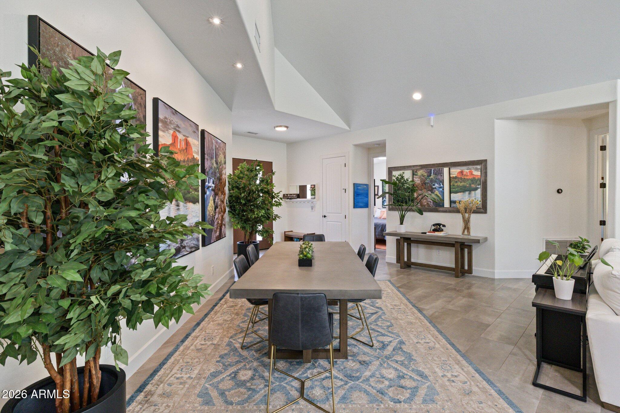 160 QUAIL HOLLOW Drive