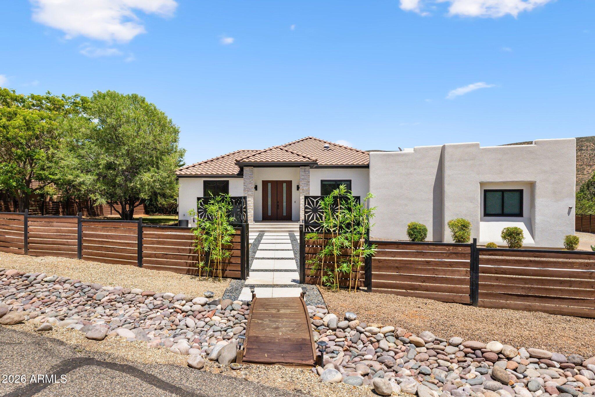 160 QUAIL HOLLOW Drive
