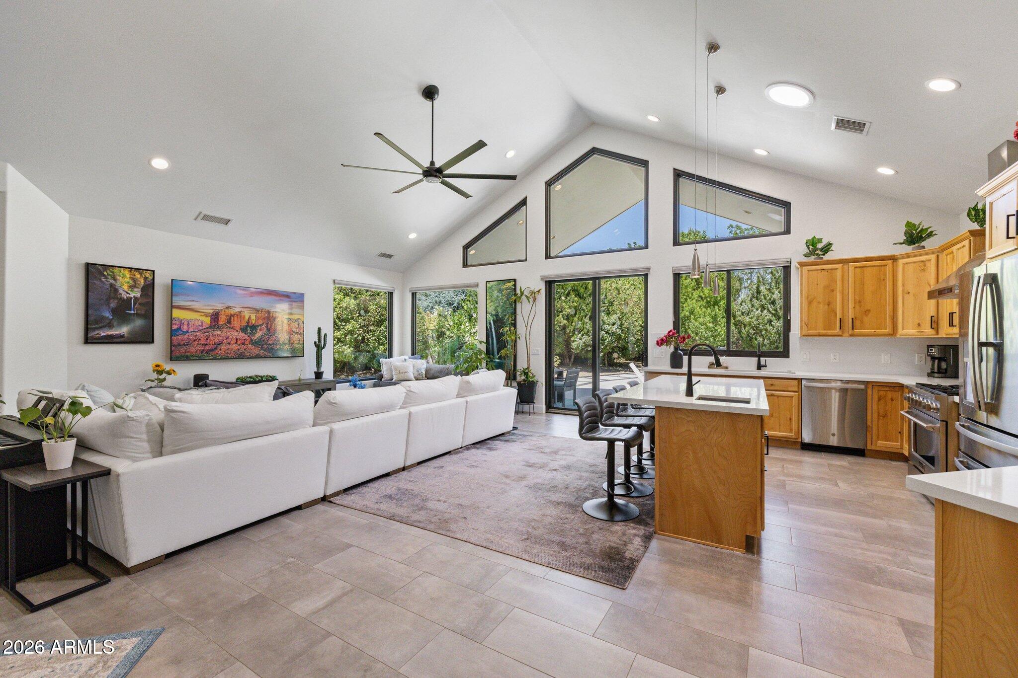 160 QUAIL HOLLOW Drive