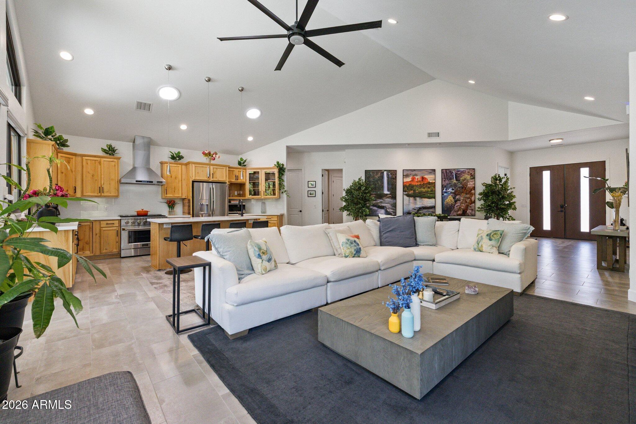 160 QUAIL HOLLOW Drive