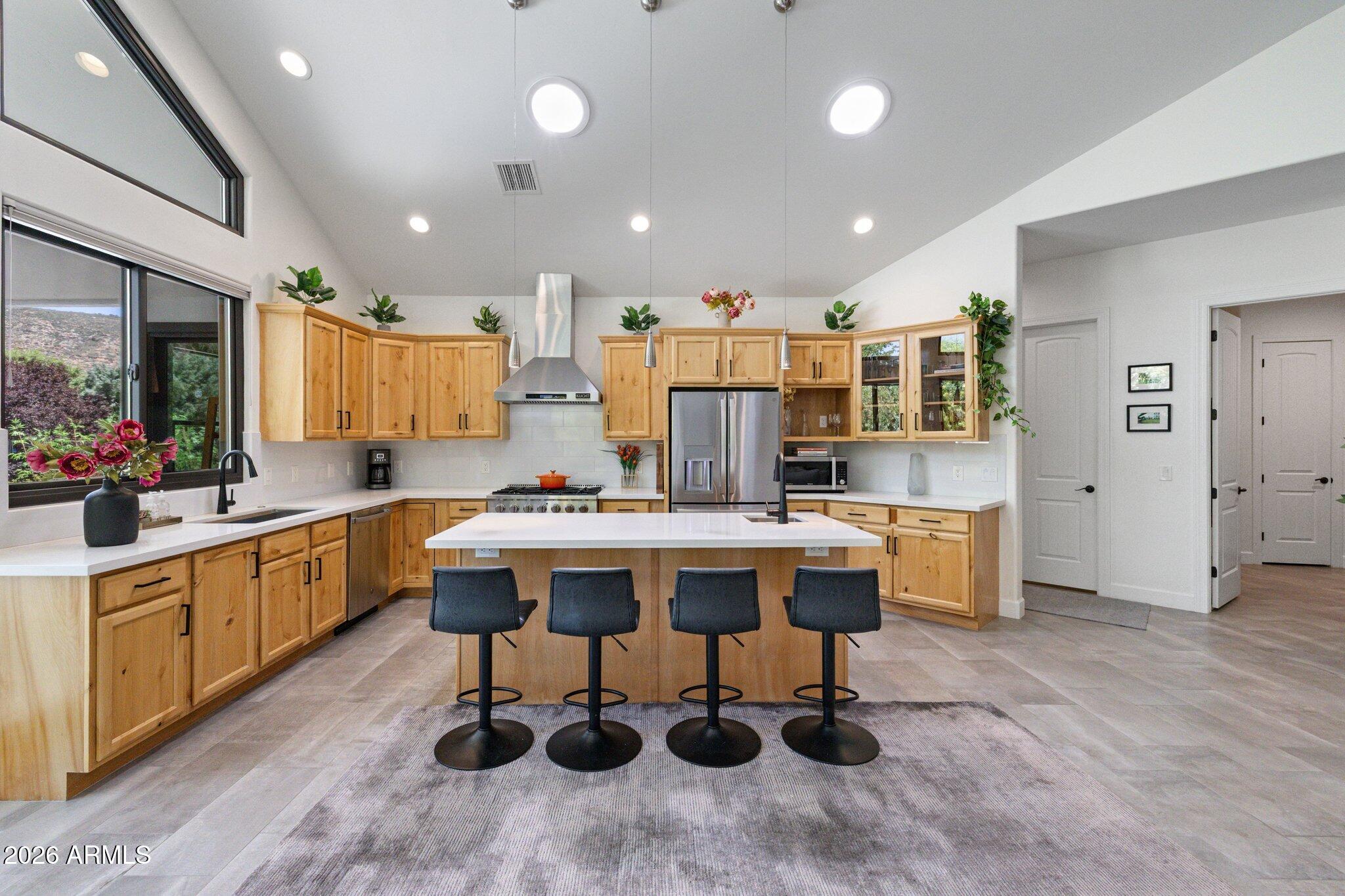 160 QUAIL HOLLOW Drive