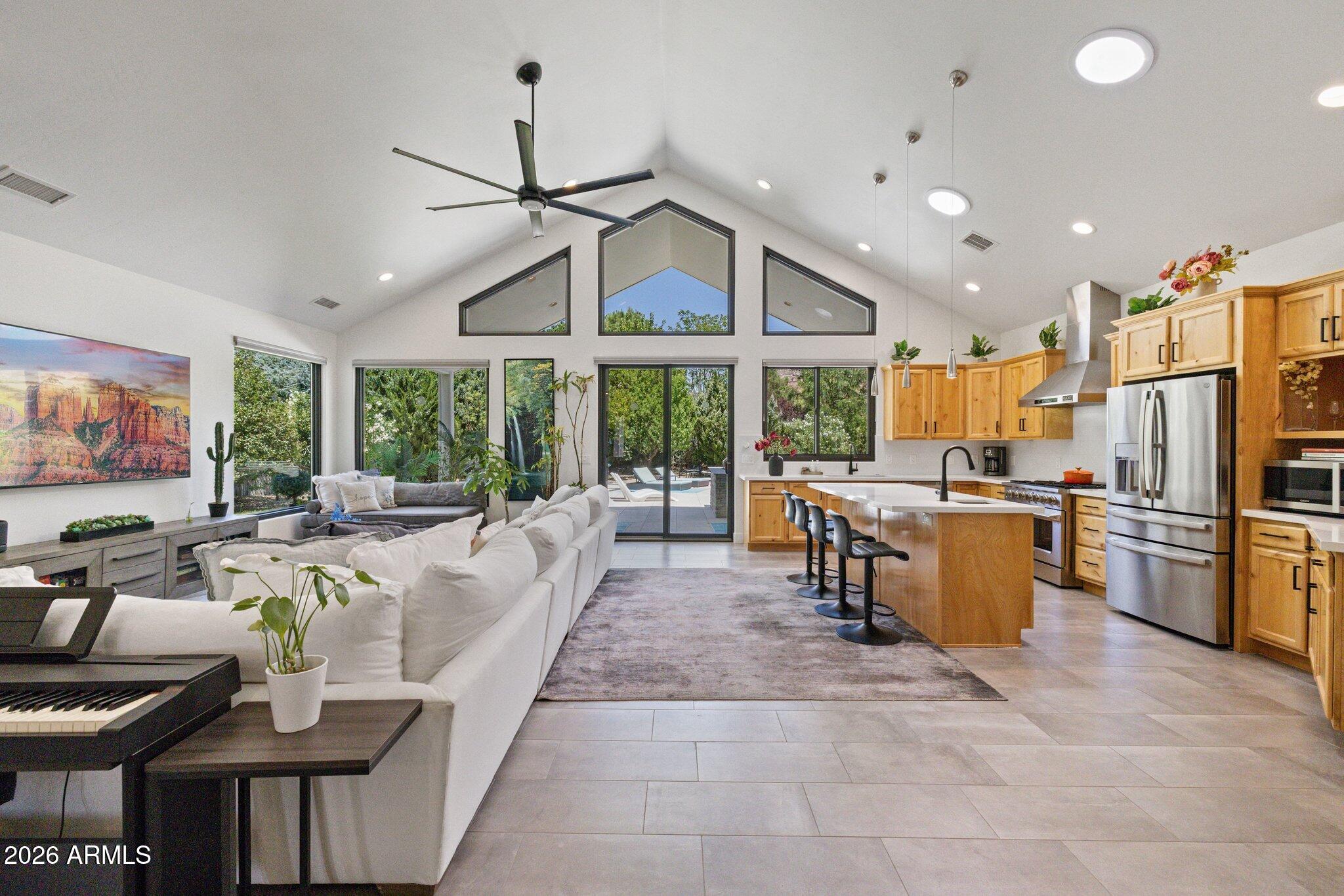 160 QUAIL HOLLOW Drive