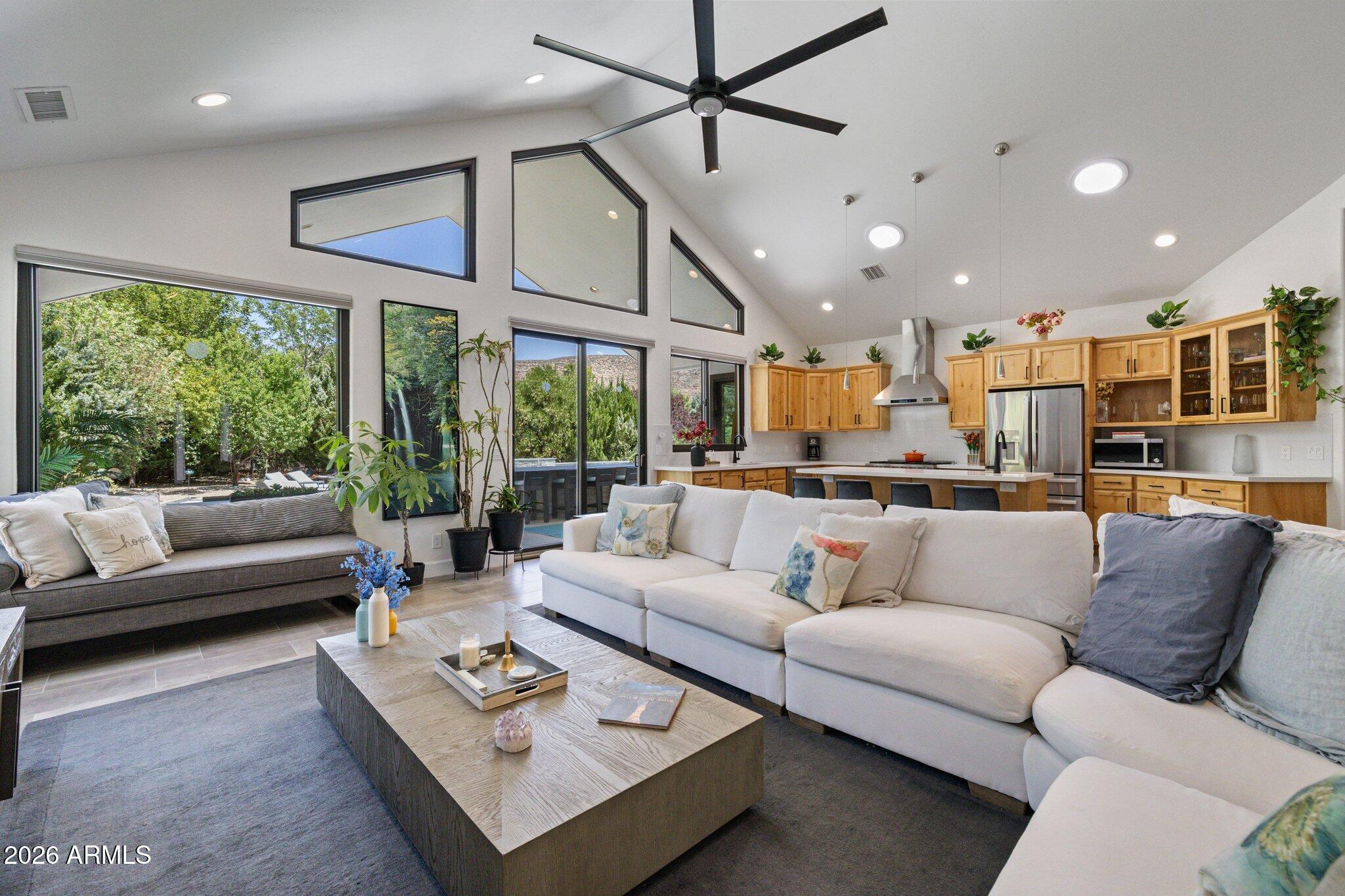 160 QUAIL HOLLOW Drive