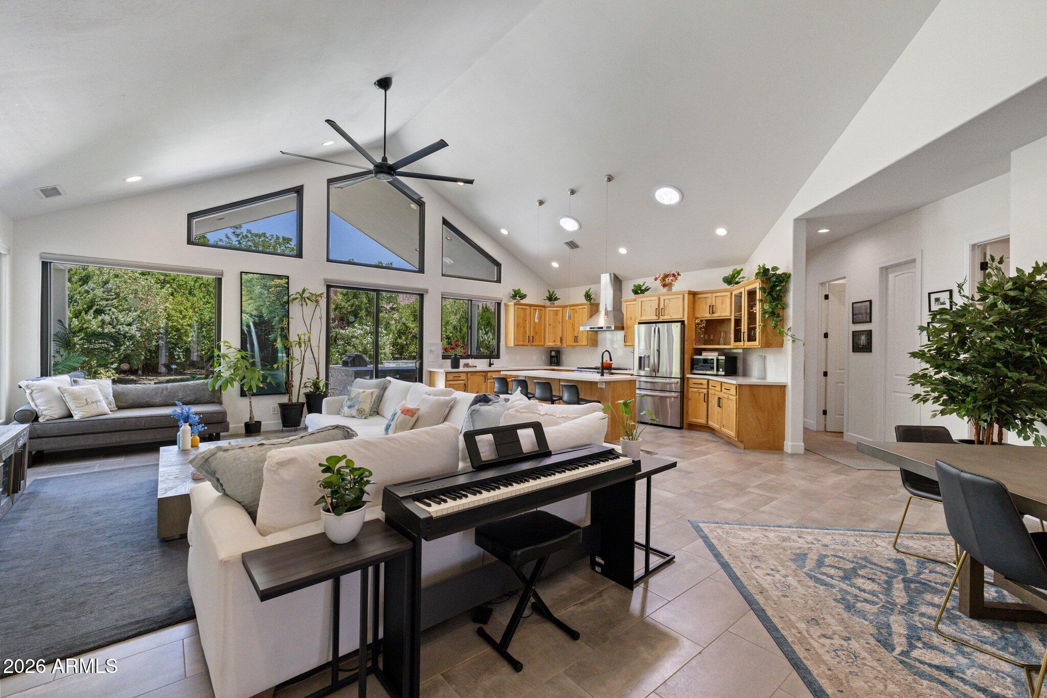 160 QUAIL HOLLOW Drive