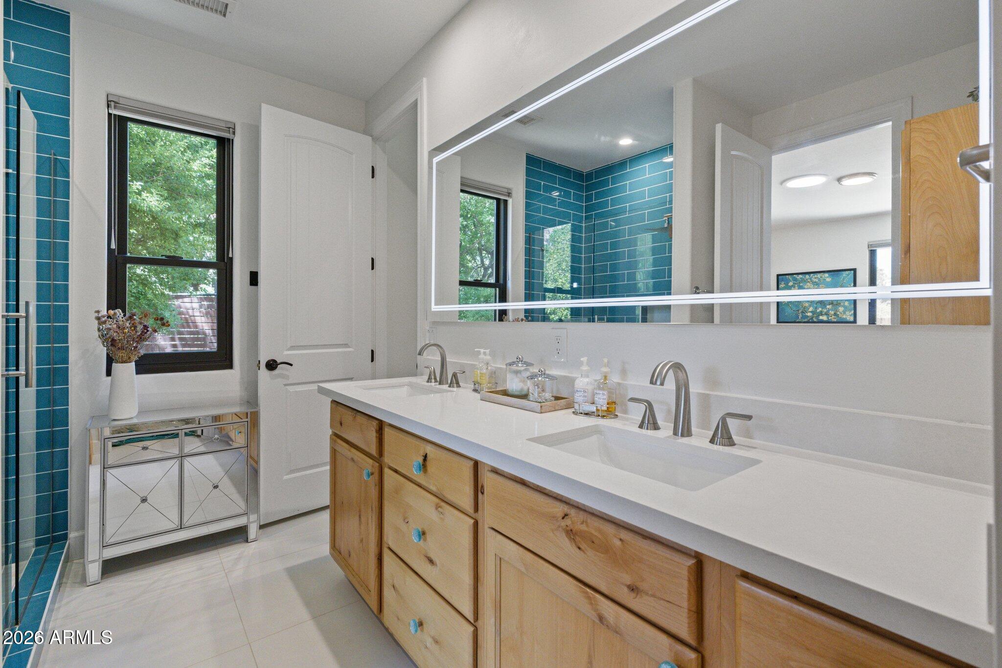 160 QUAIL HOLLOW Drive