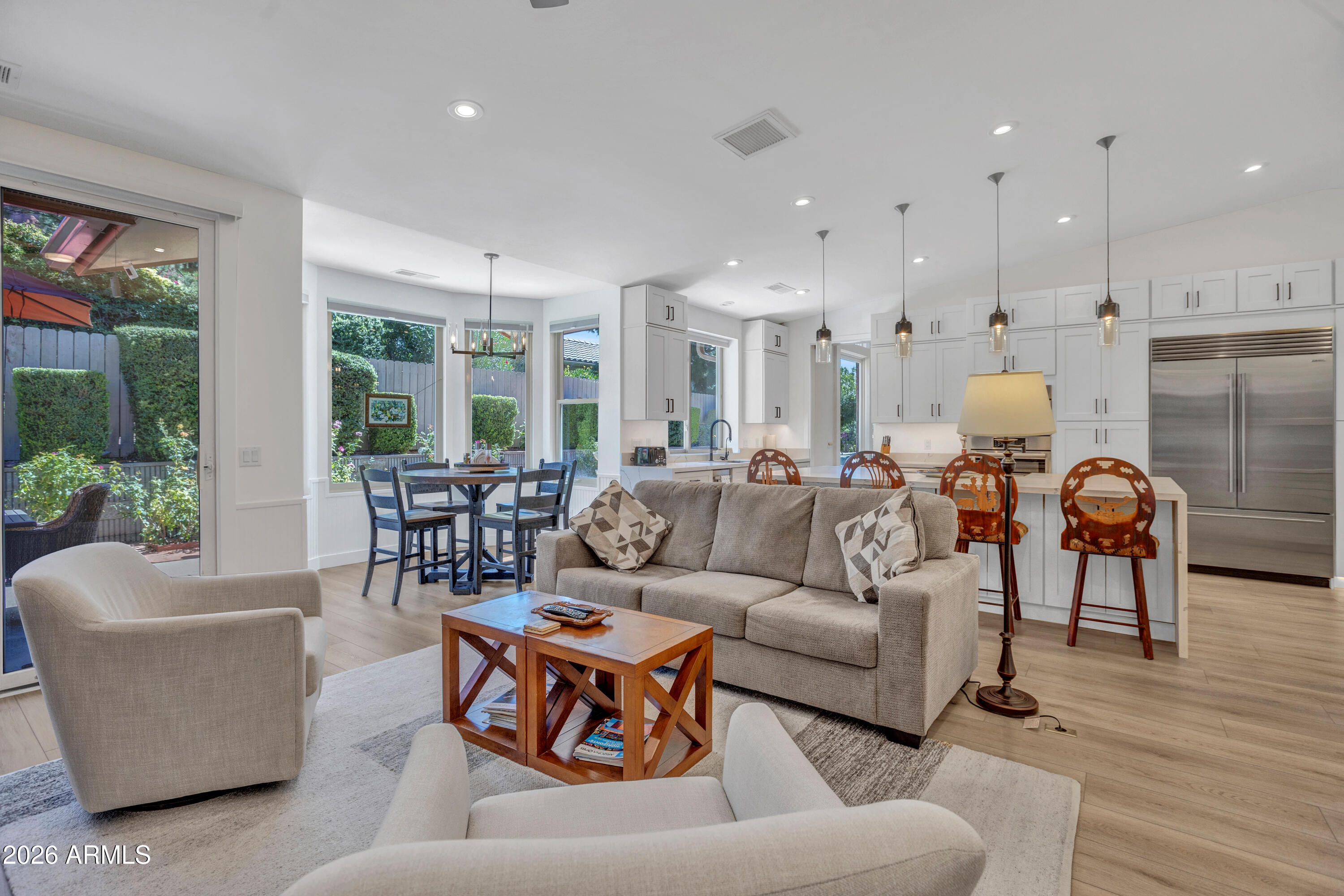 10 SANDROCK Road