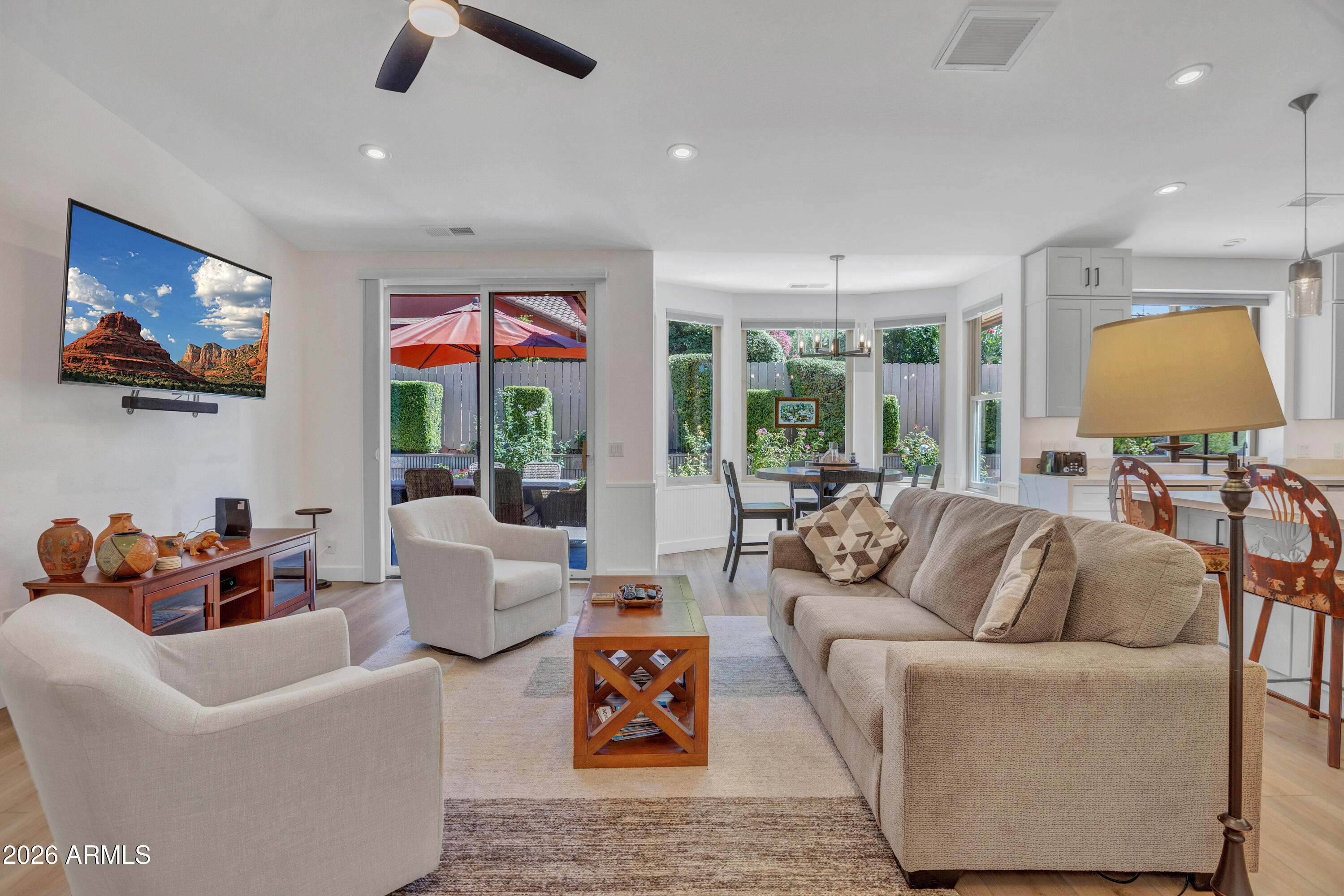 10 SANDROCK Road