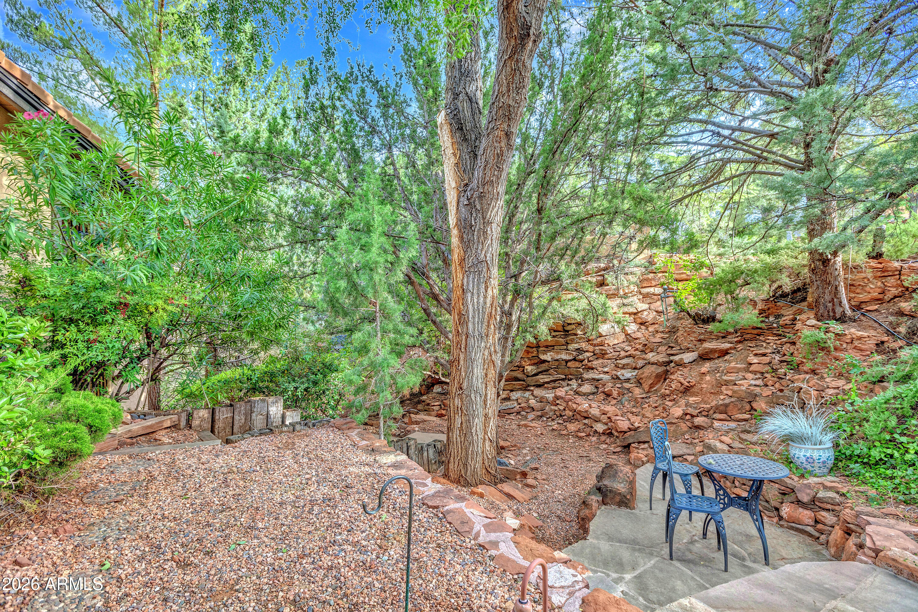 260 RIDGE Road