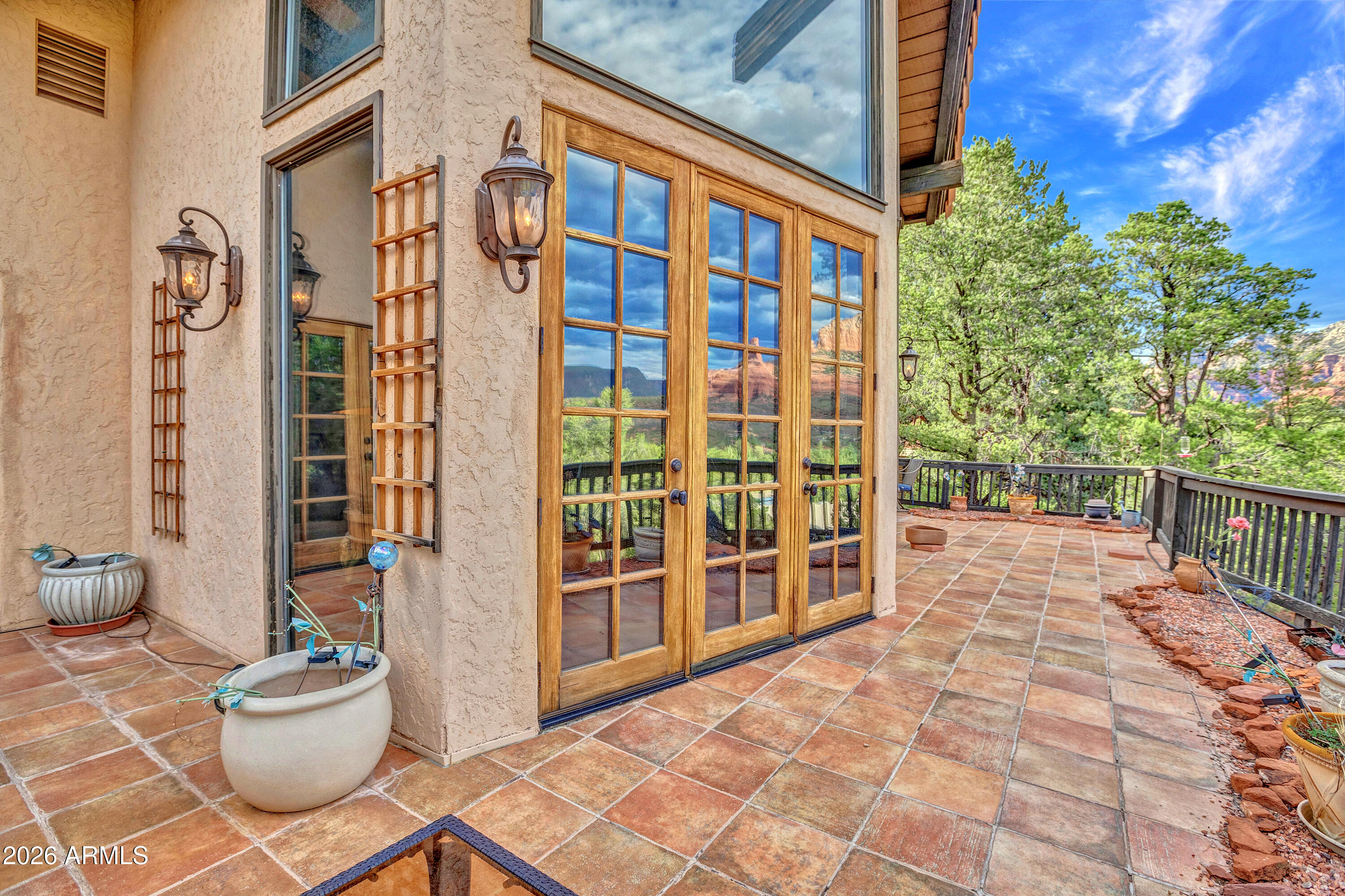 260 RIDGE Road