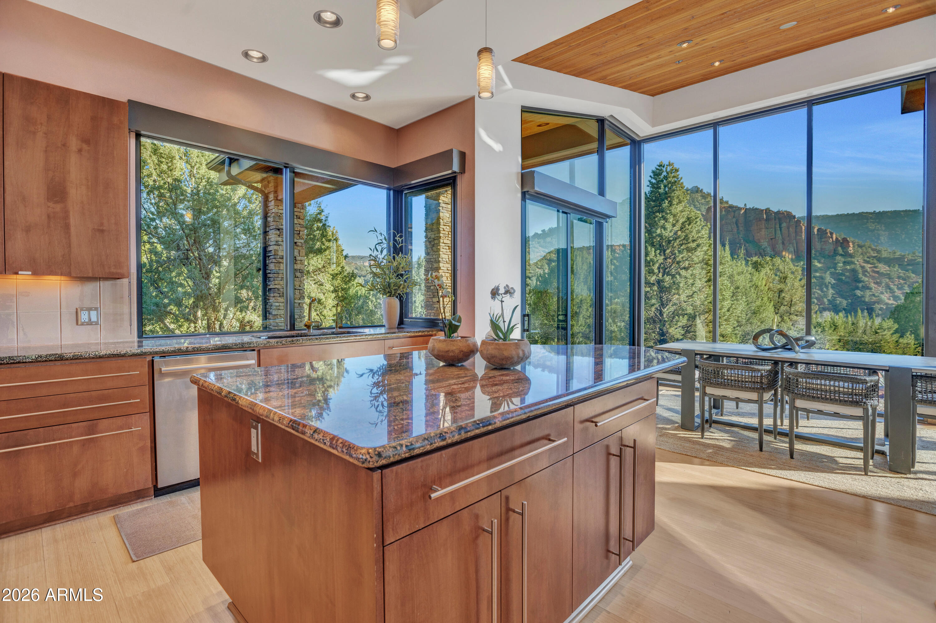 290 Cross Creek Circle