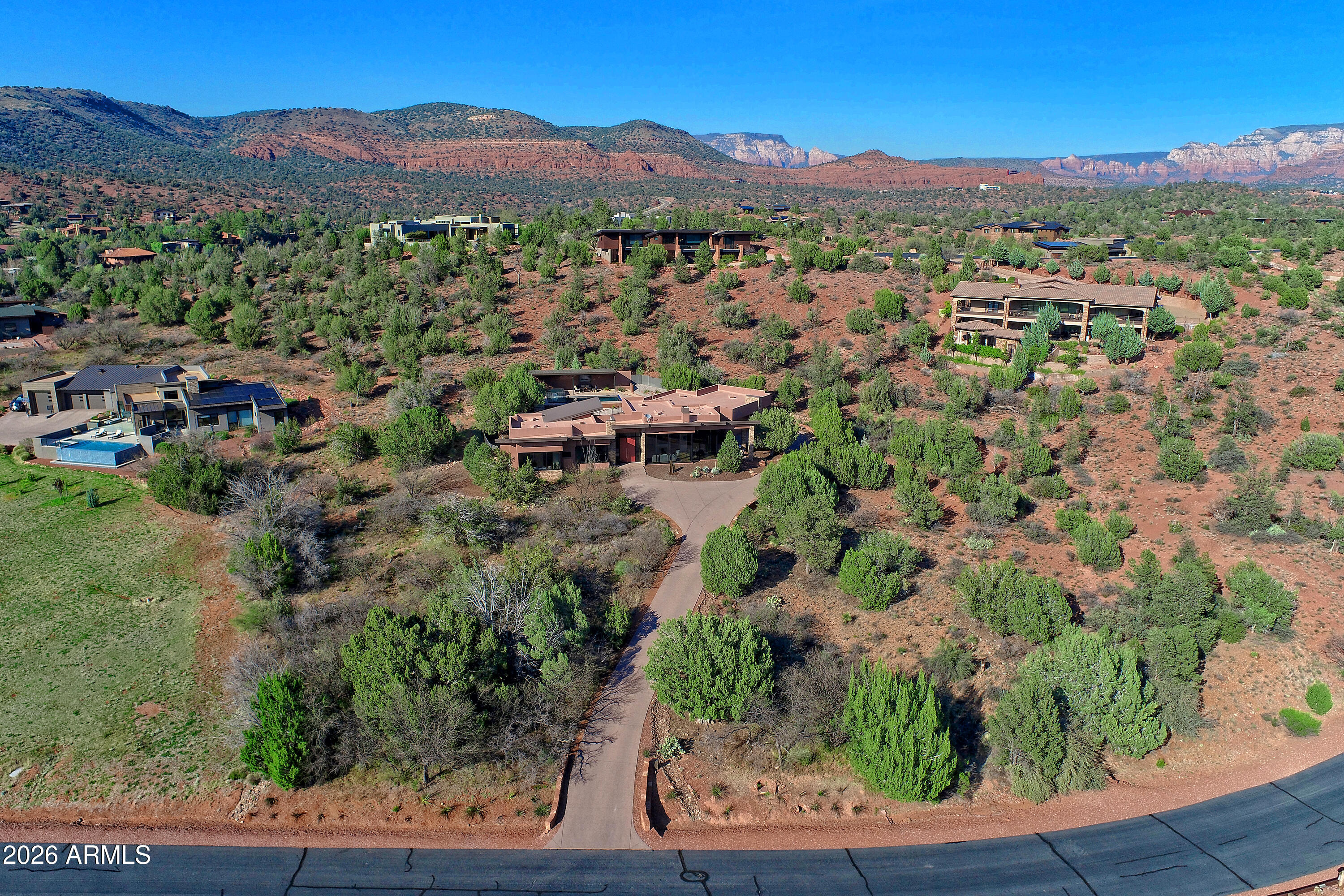 290 Cross Creek Circle