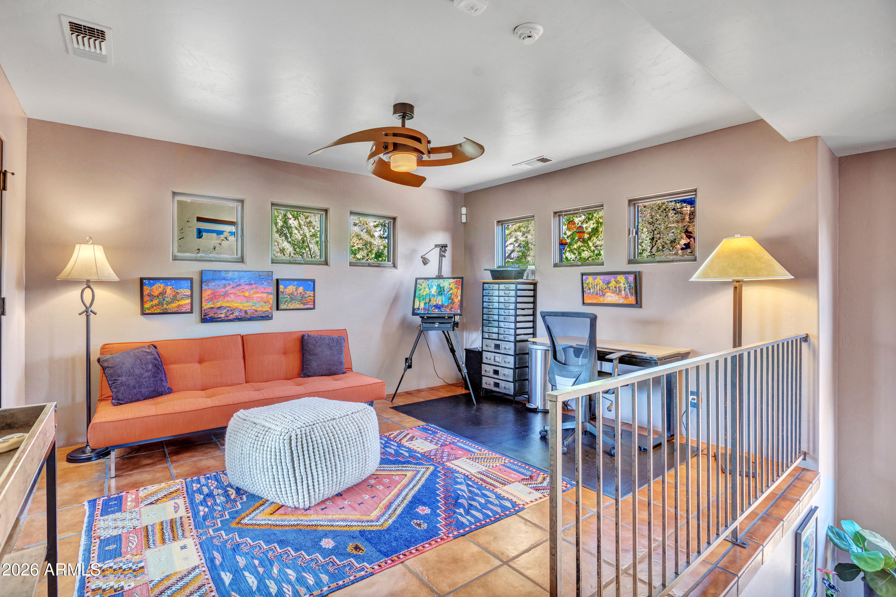 809 W CHAPEL Road