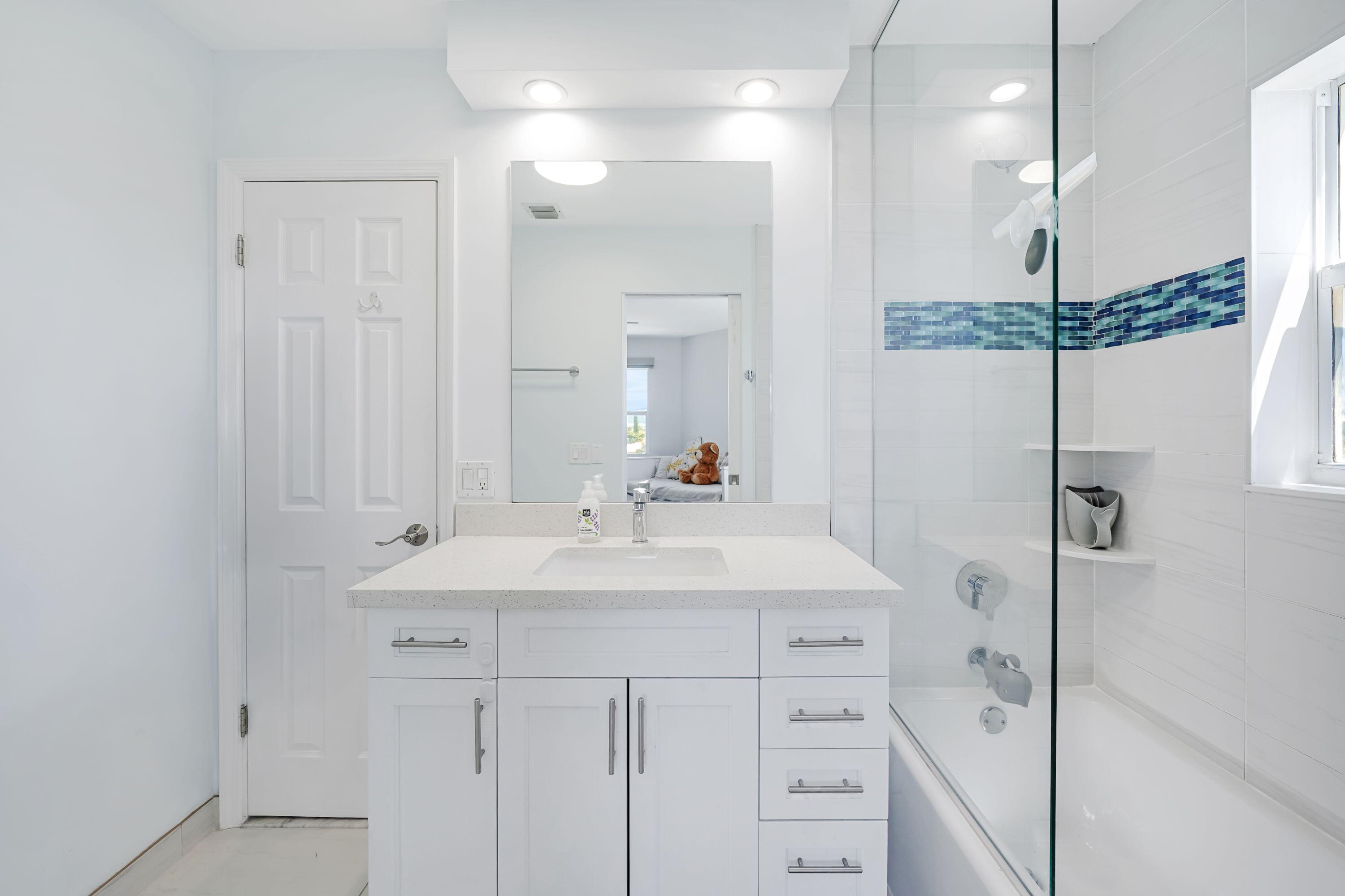 1770 E Las Olas Boulevard 607