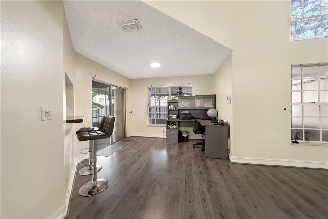 2710 River Run Circle East