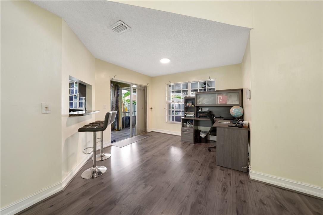 2710 River Run Circle East