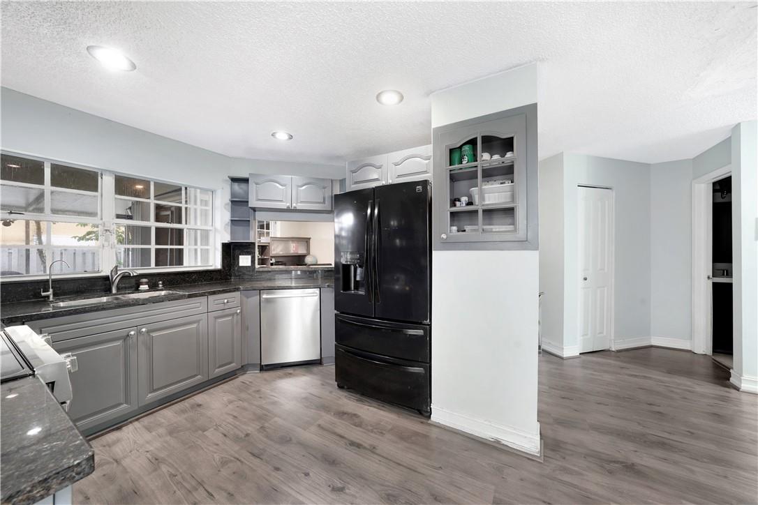 2710 River Run Circle East