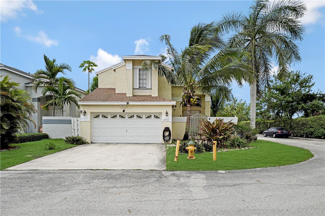 2710 River Run Circle East