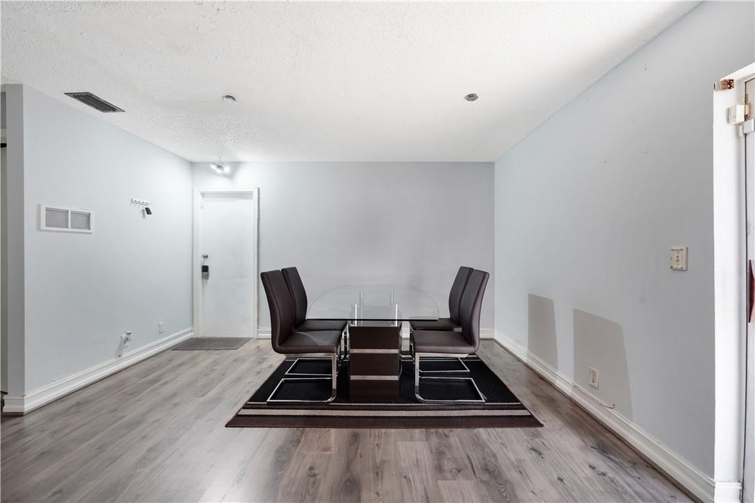 2710 River Run Circle East