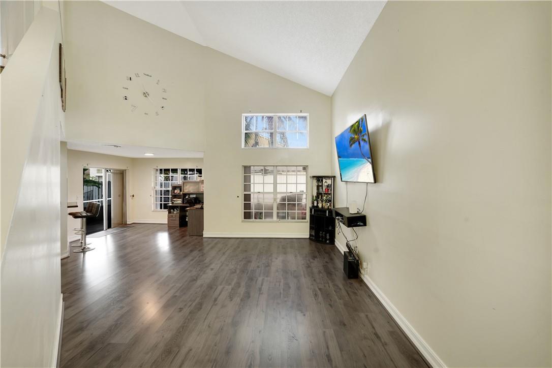 2710 River Run Circle East