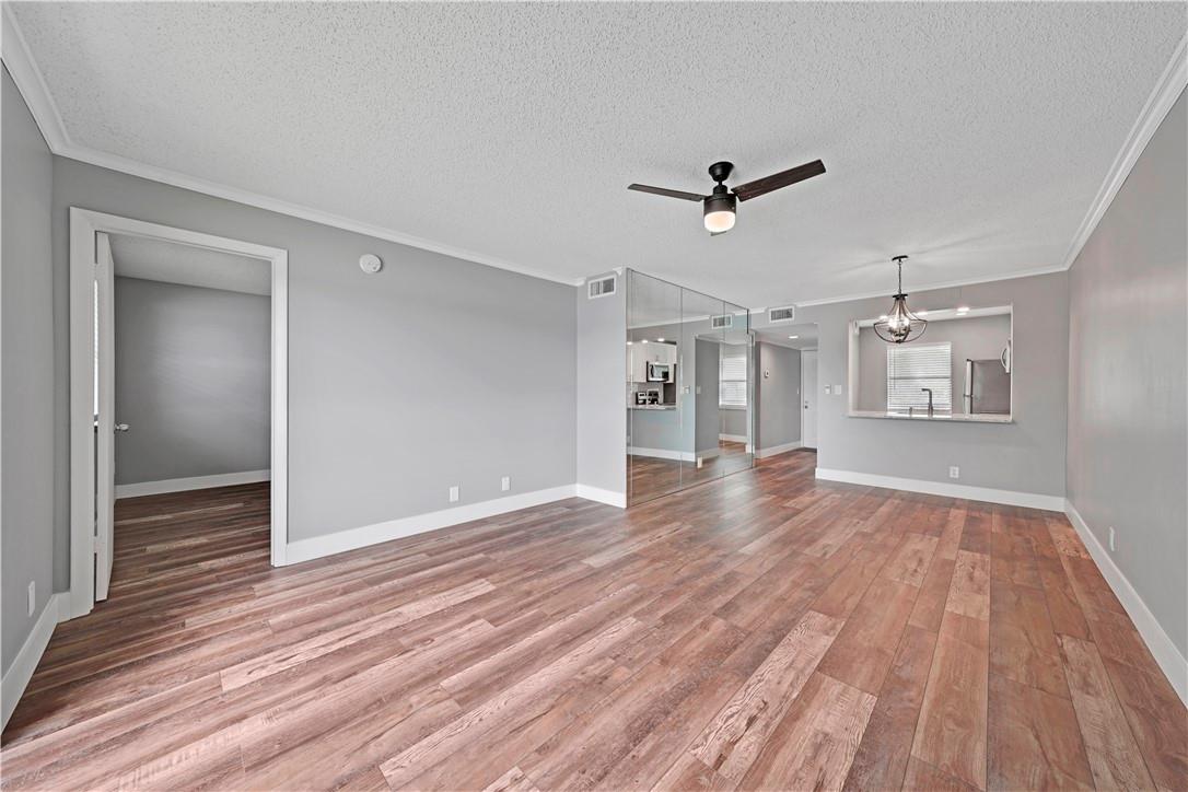 10003 Winding Lake Road 202