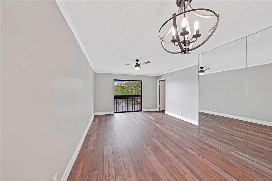 10003 Winding Lake Road 202