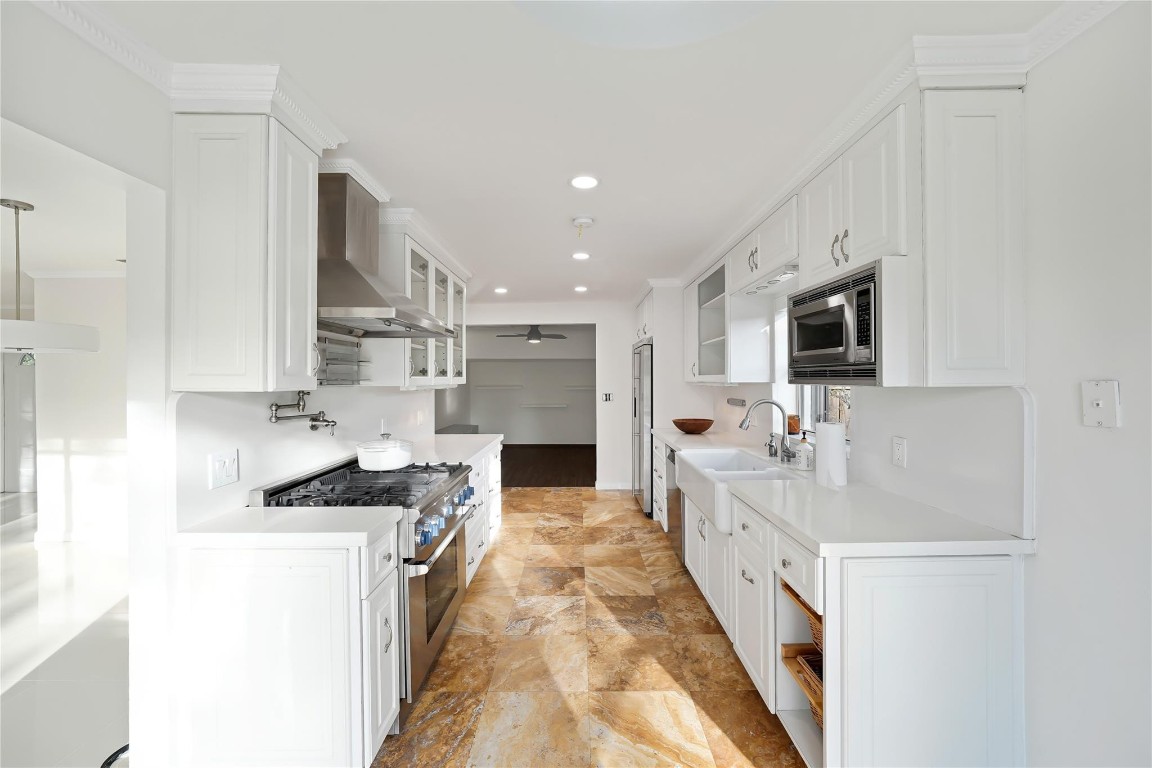 561 SW 168th Terrance