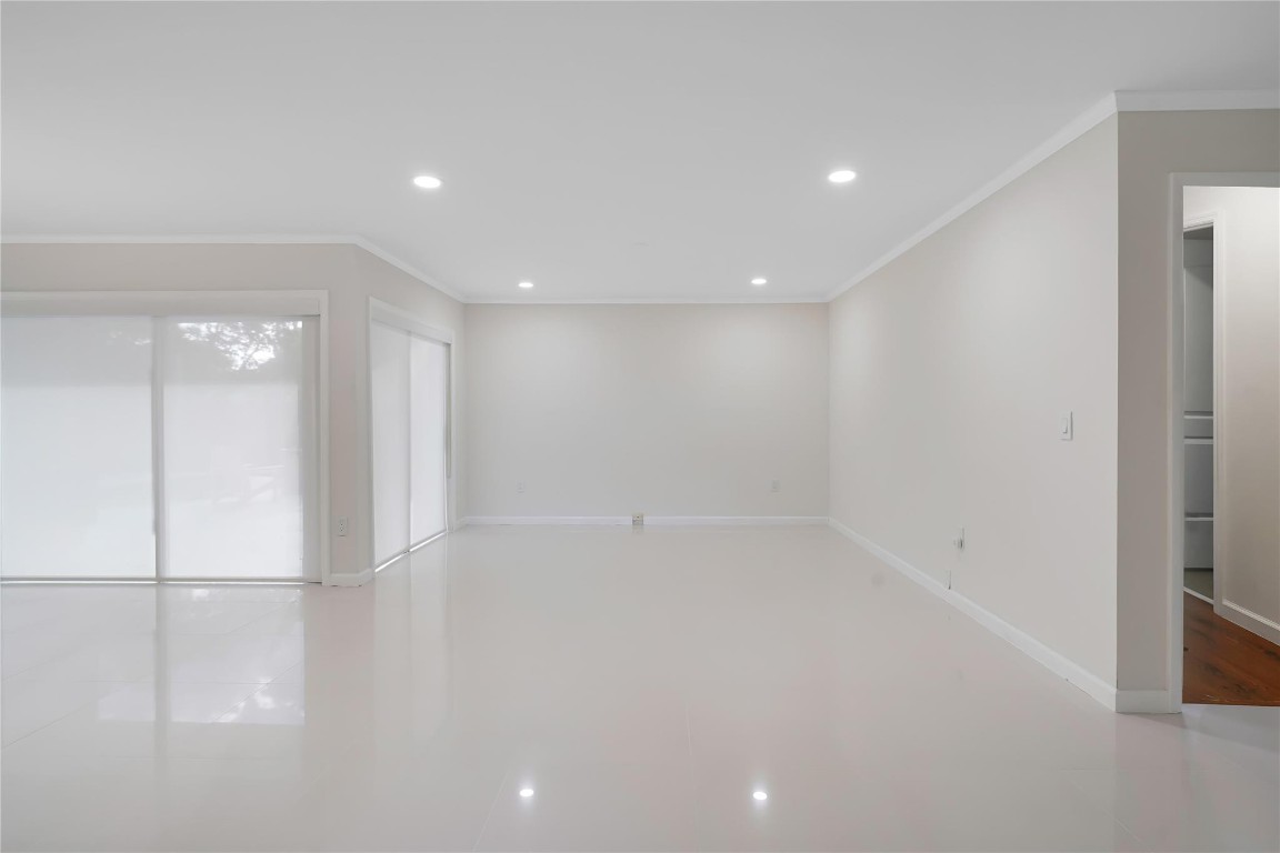 561 SW 168th Terrance