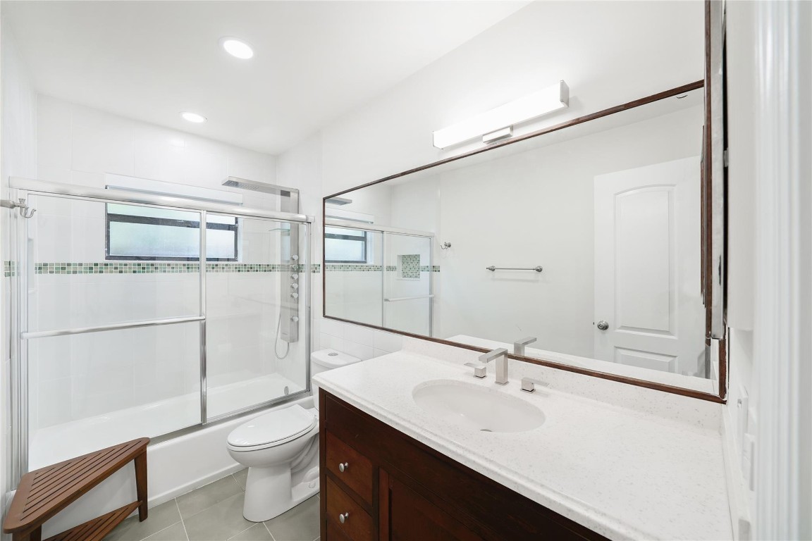 561 SW 168th Terrance