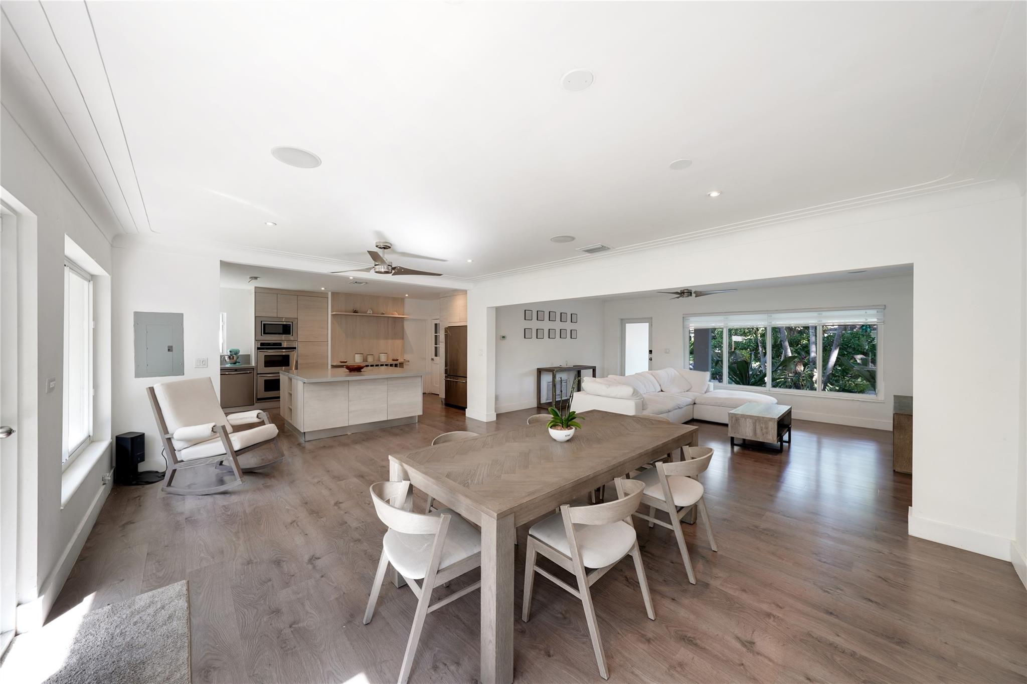 580 NE 106th Street
