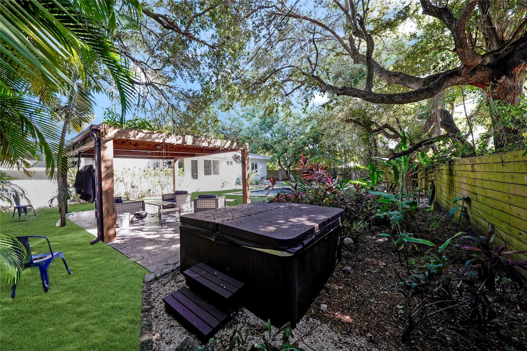 580 NE 106th Street