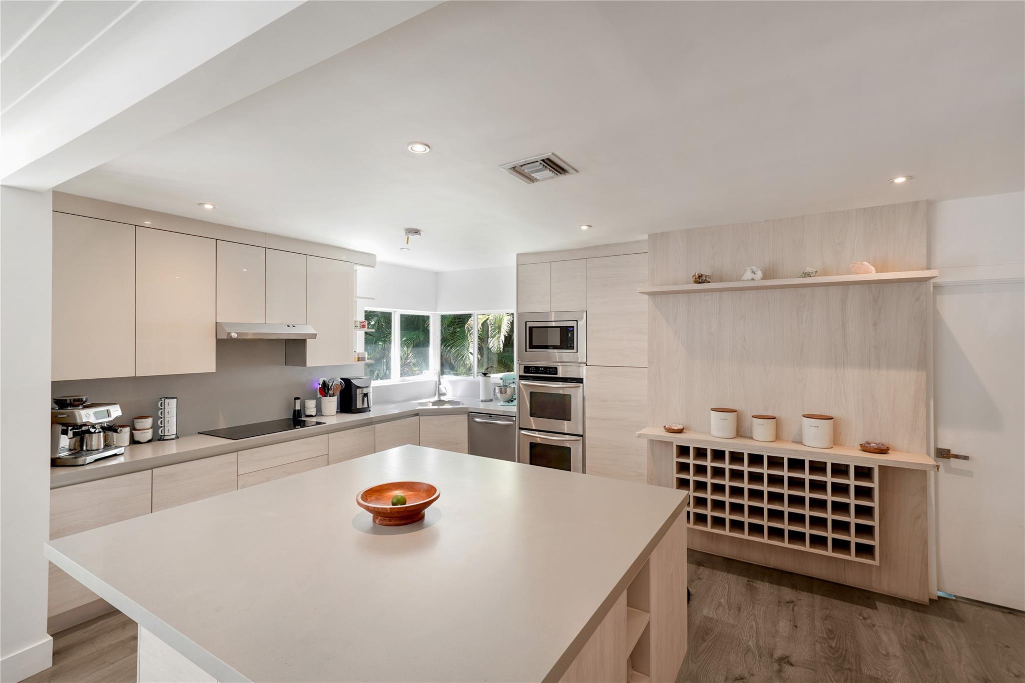 580 NE 106th Street