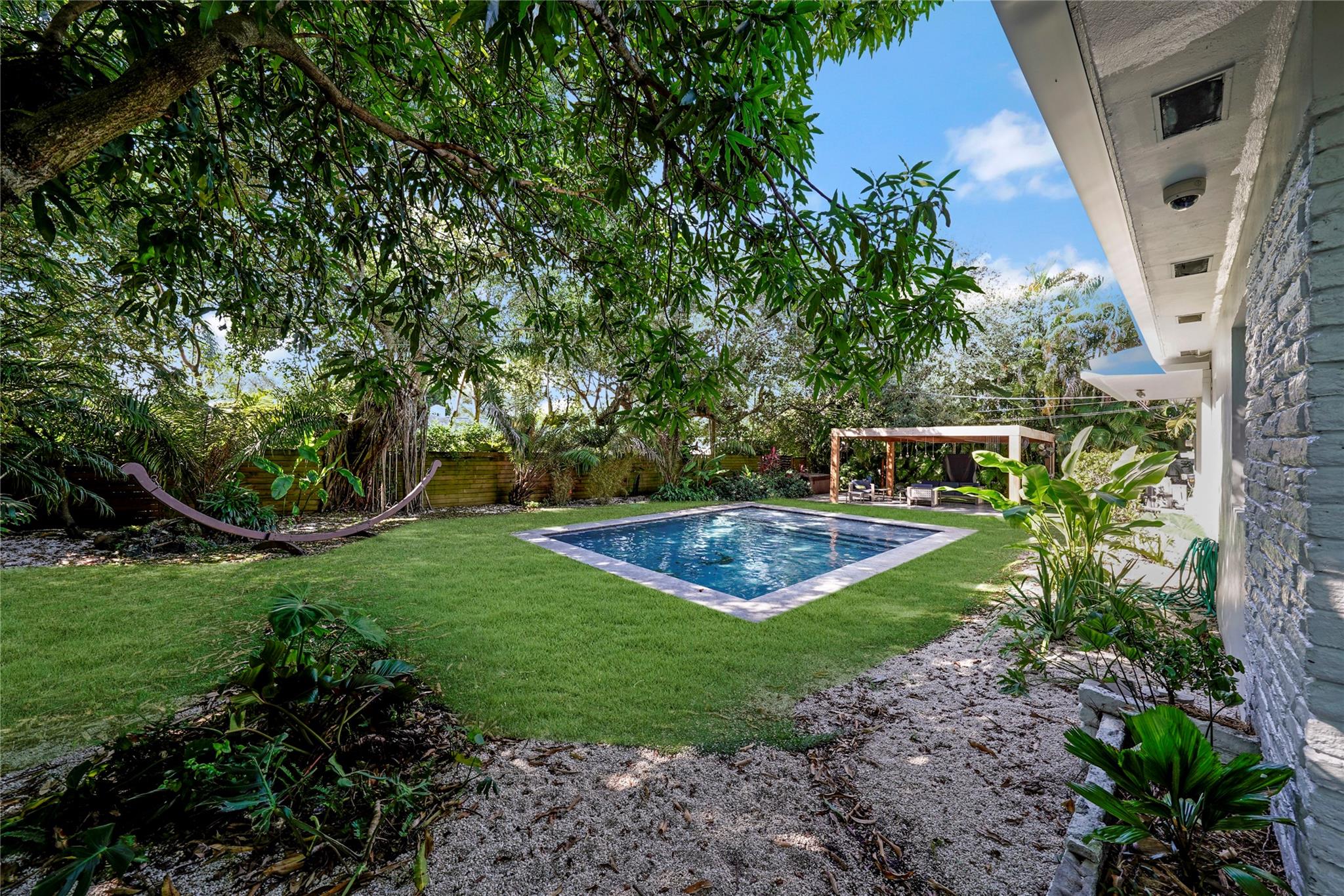 580 NE 106th Street
