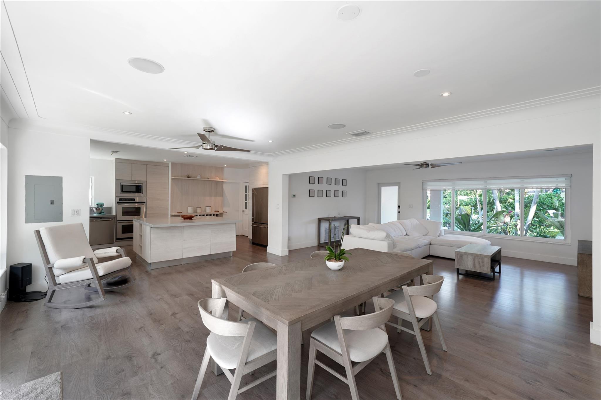 580 NE 106th Street