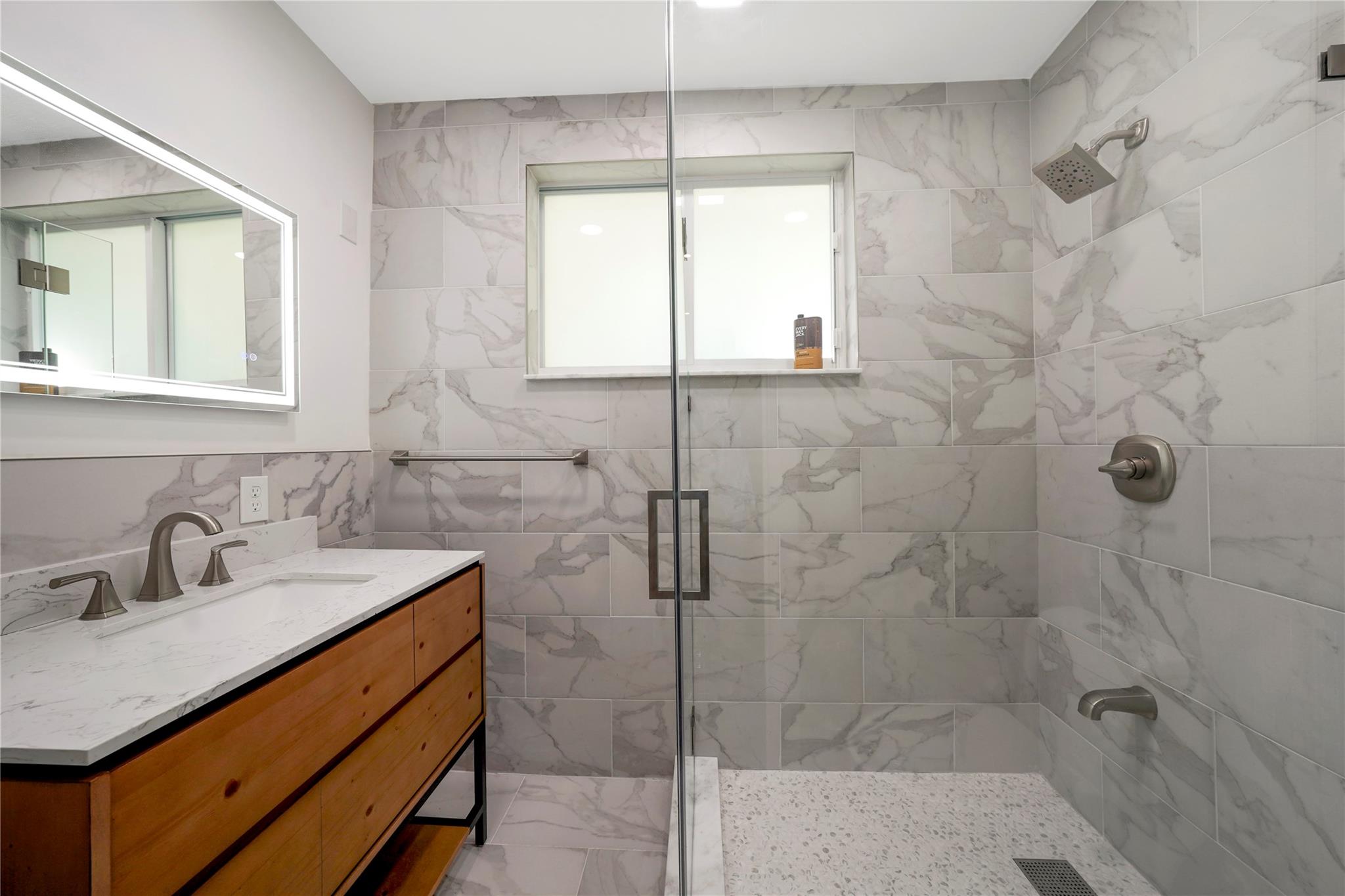 580 NE 106th Street