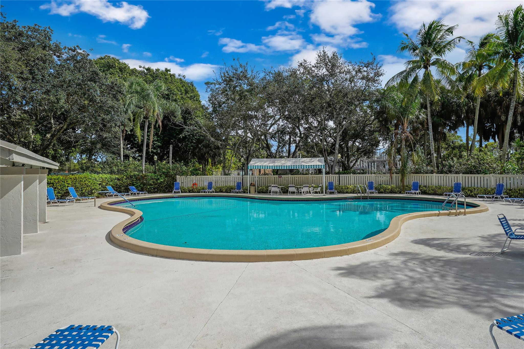 4655 NW 22nd Street 4205