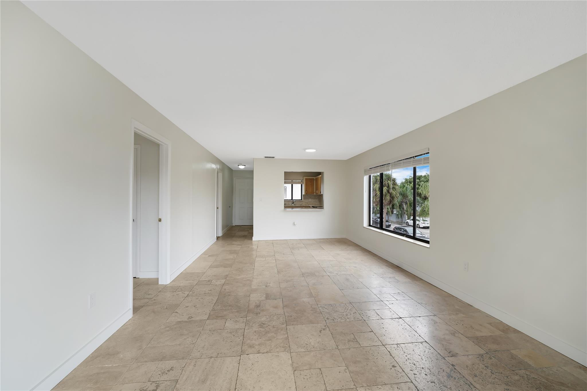 2514 Taylor Street 10