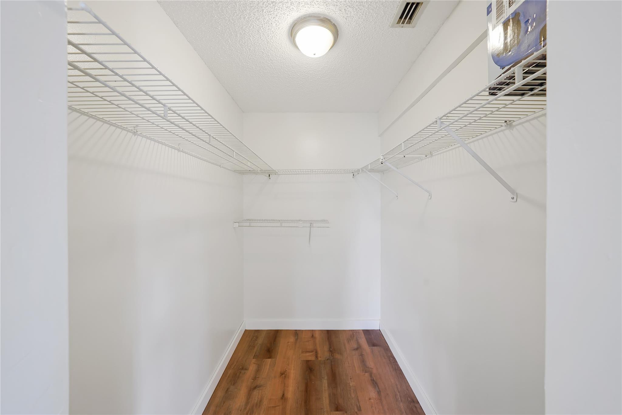 2514 Taylor Street 10