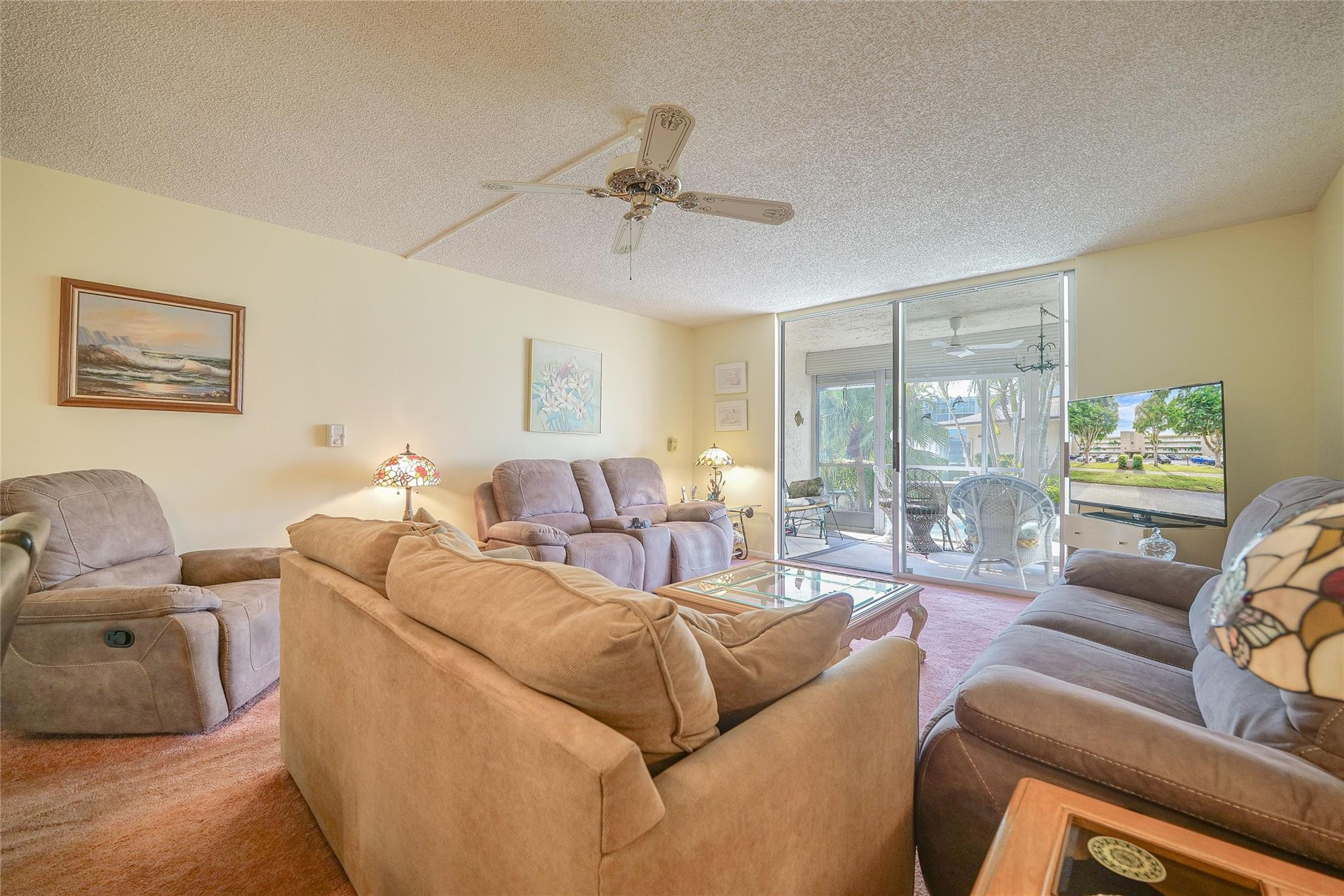 414 SE 10th St 101