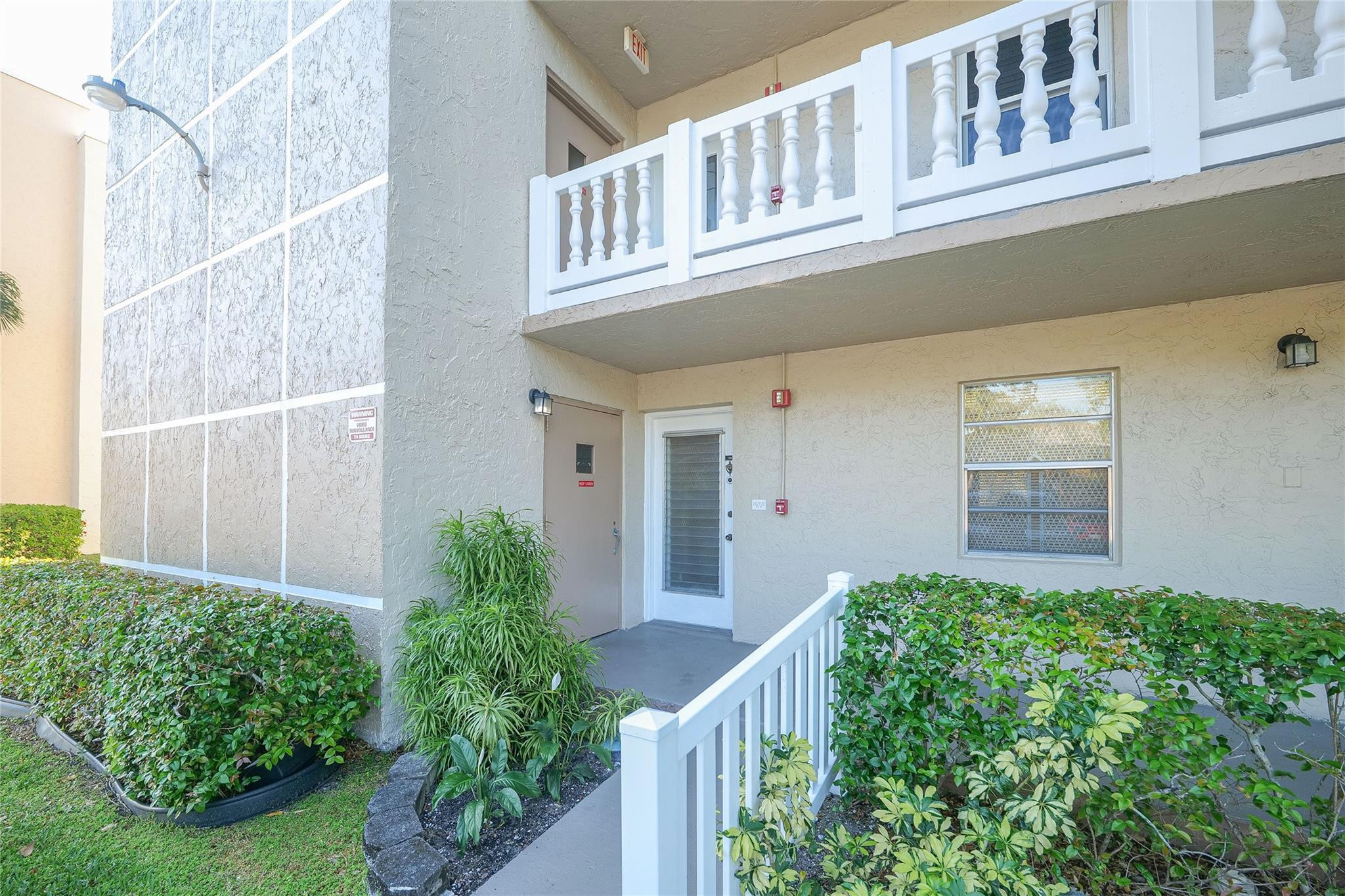 414 SE 10th St 101
