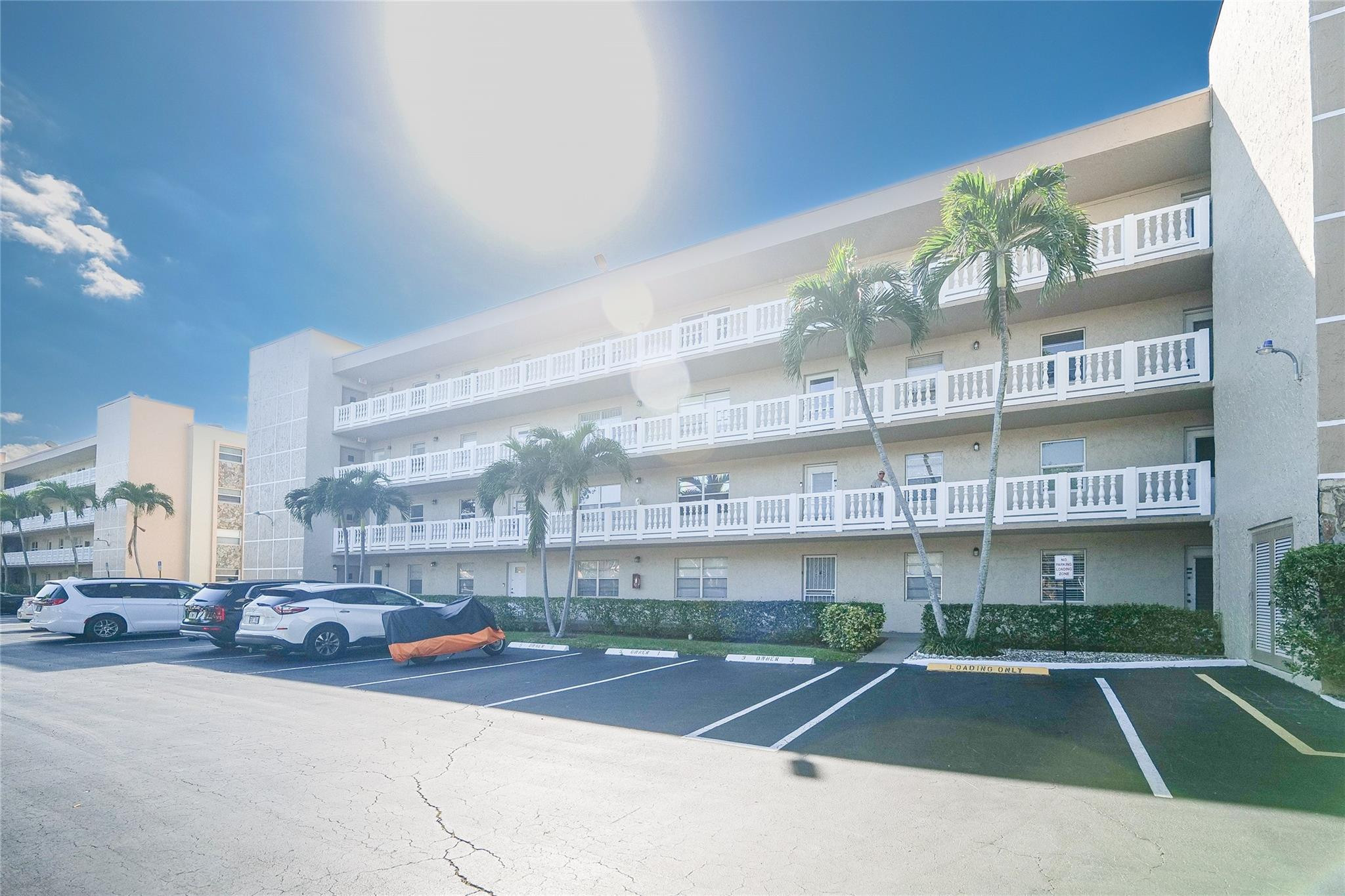 414 SE 10th St 101