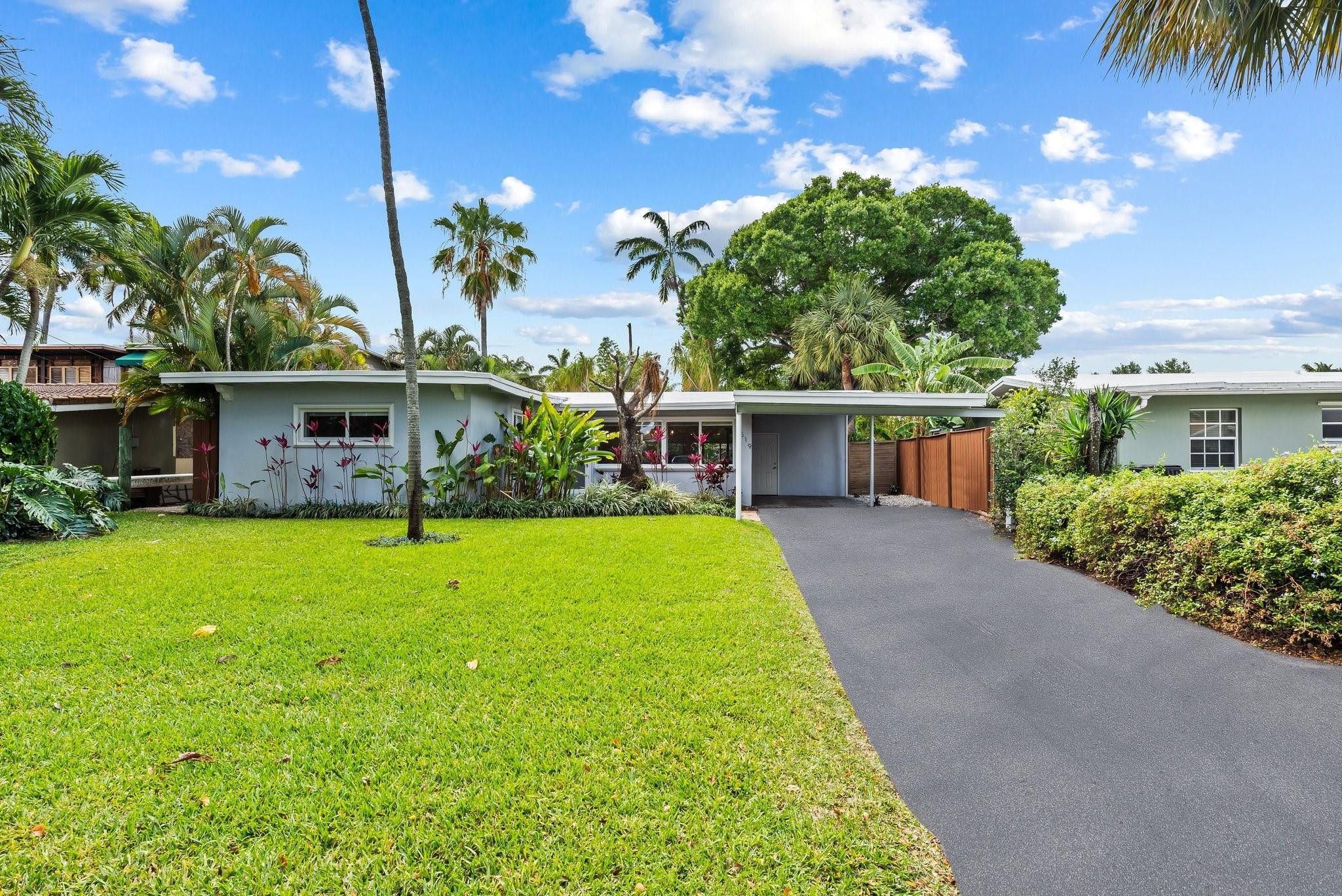 1519 SW 18th Ave
