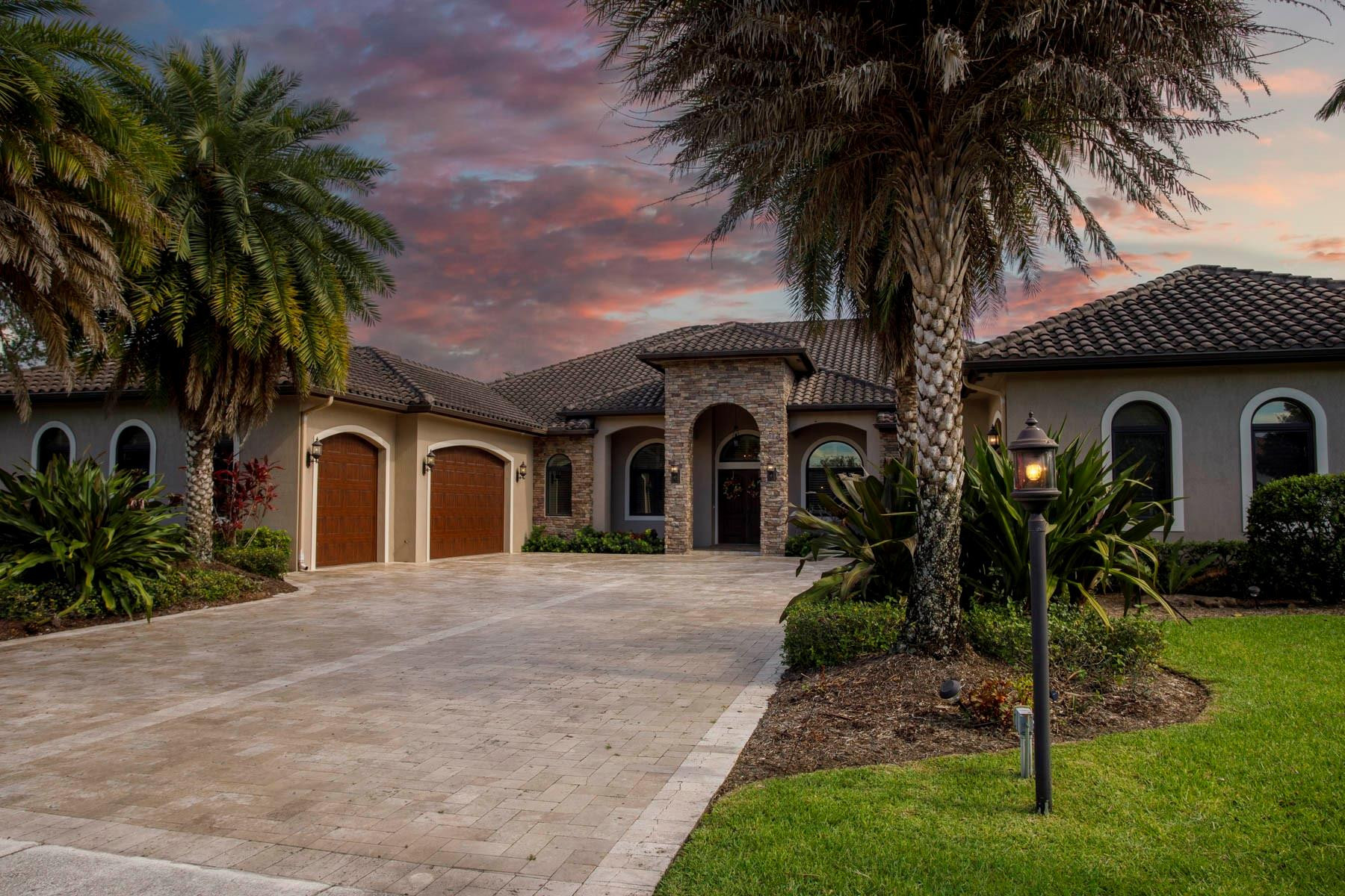 10500 N Camelot Cir