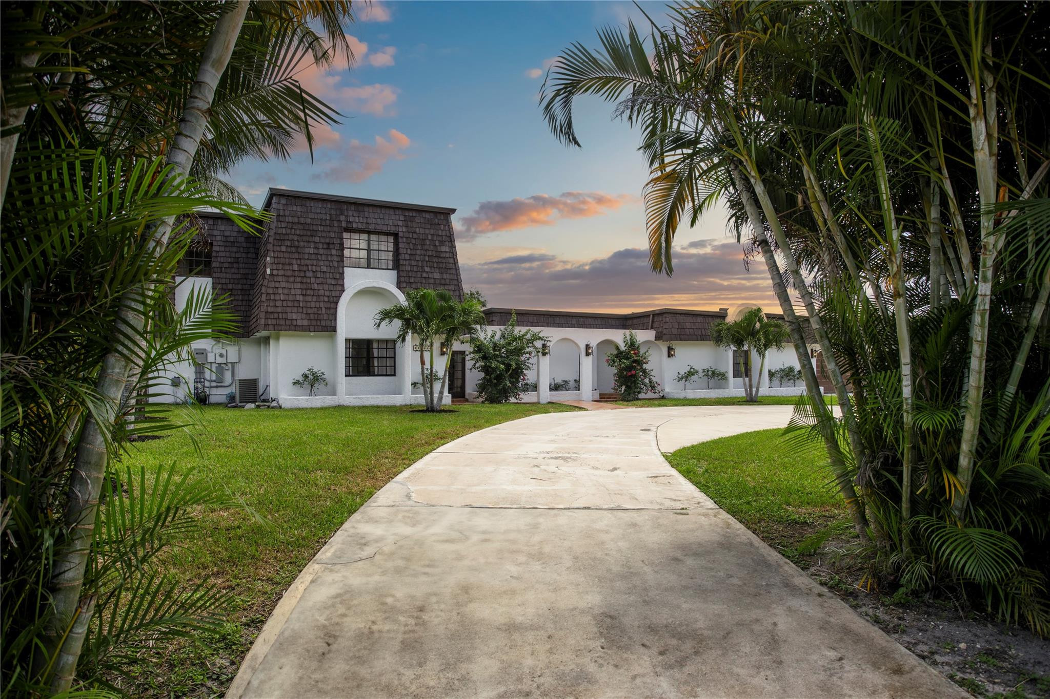 11840 NW 12th St