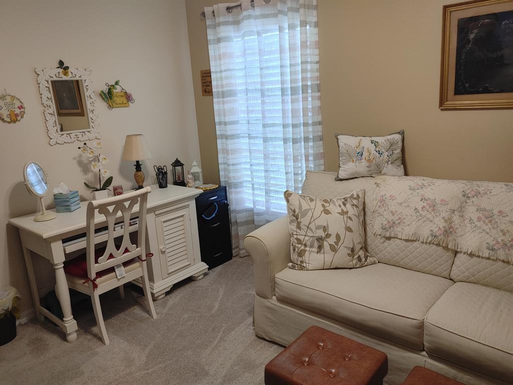 5357 Oakland Lake Cir